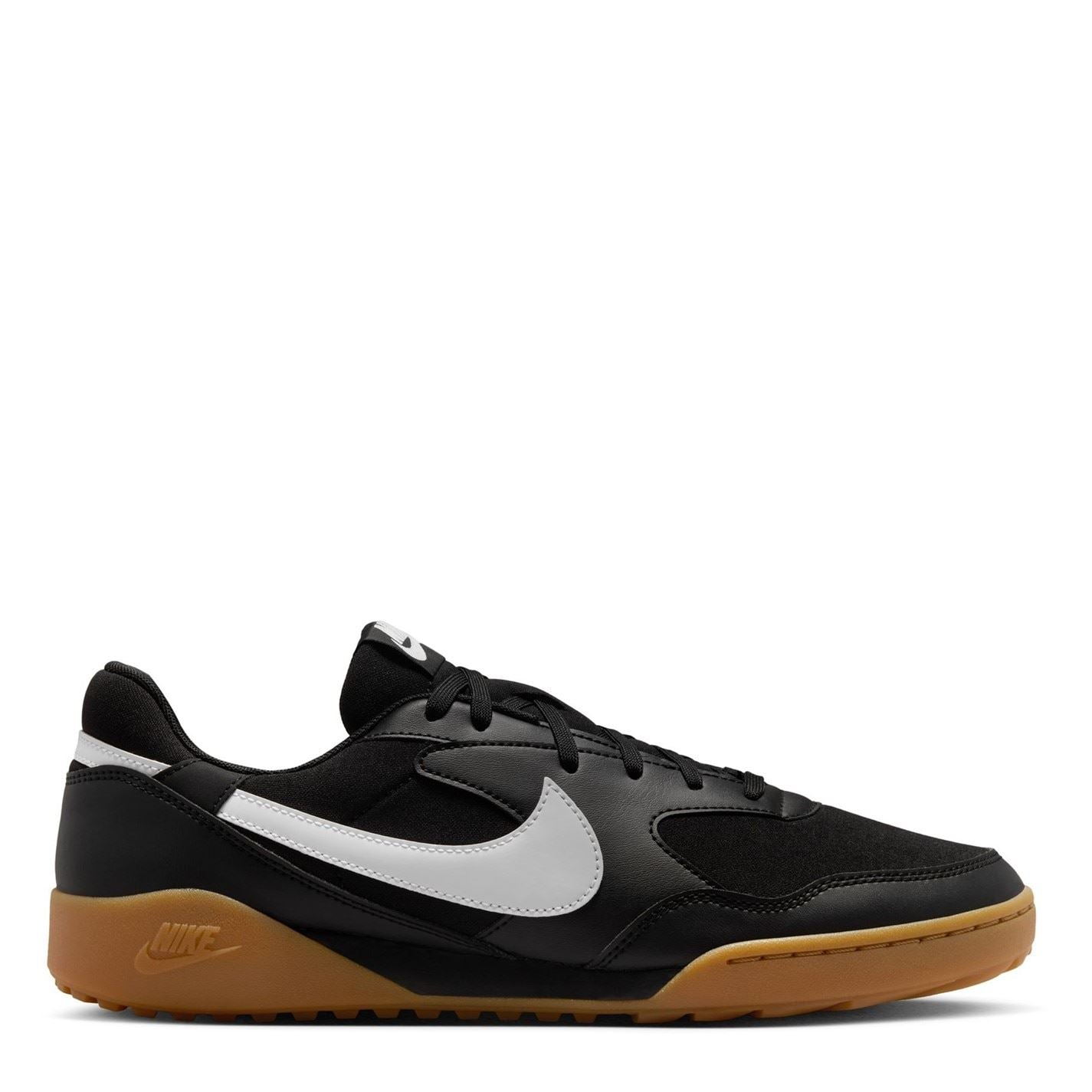 nike round toe shoes