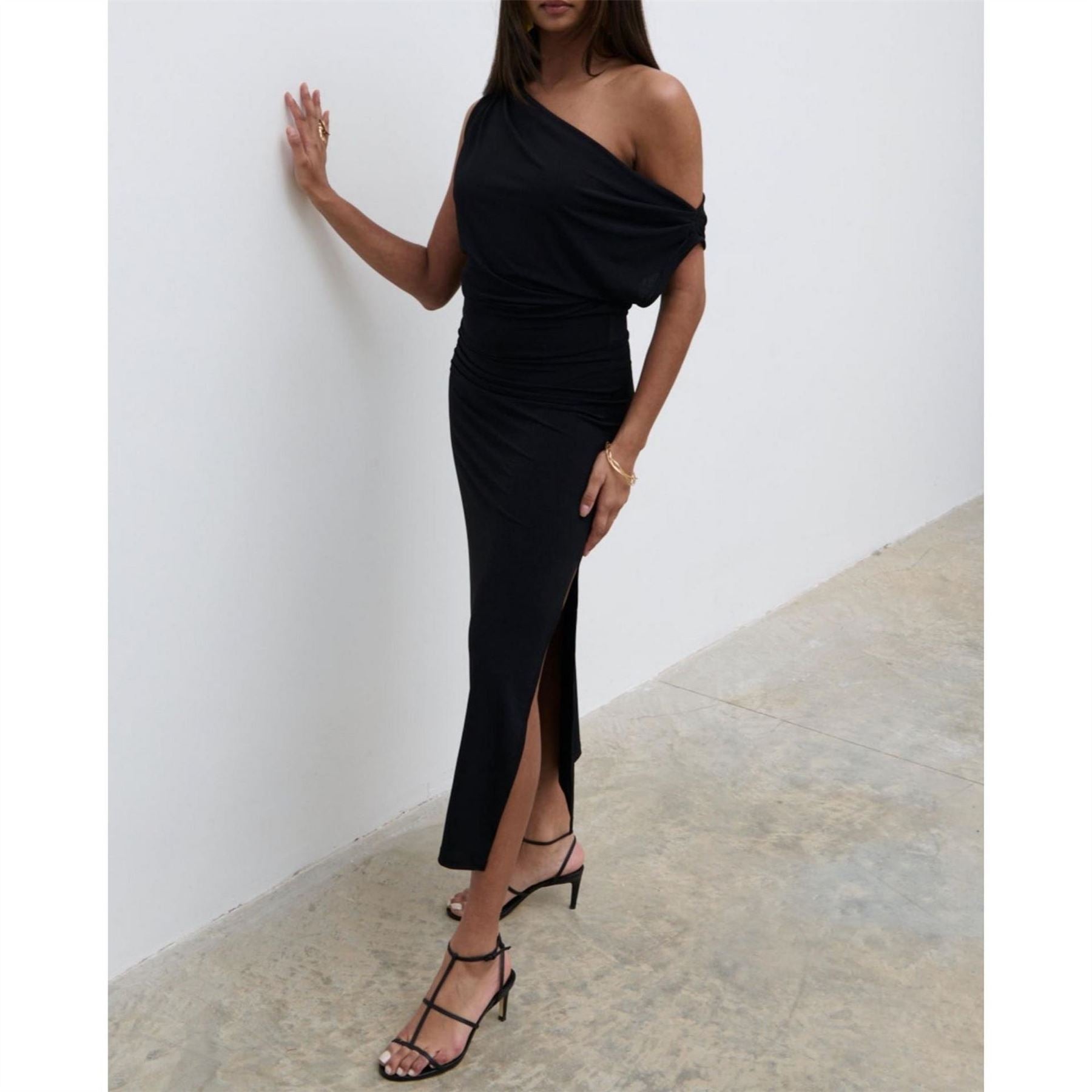 Pretty Lavish Janece One Shoulder Asymmetric Ruched Bodycon Dress