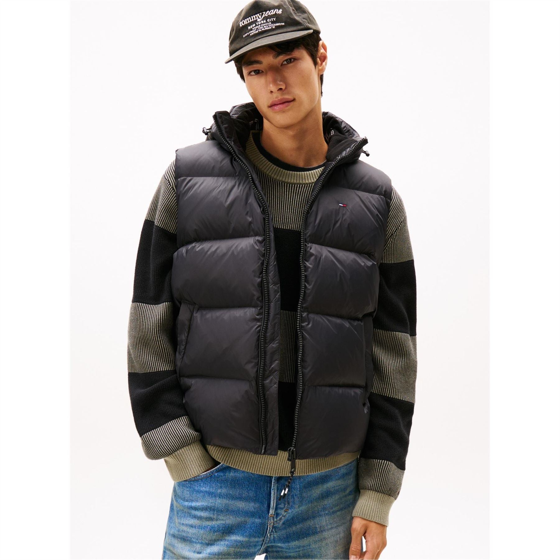 Tommy Jeans Essential Down Hooded Sleeveless Gilet