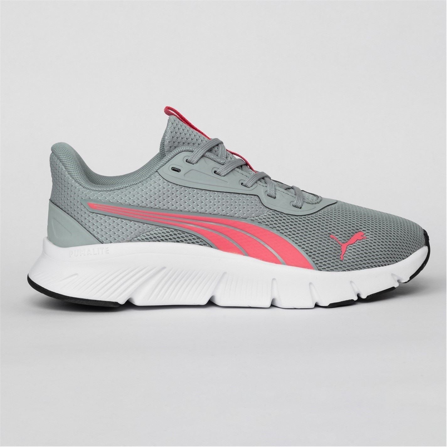 Puma Flex Focus Low Top Sneakers