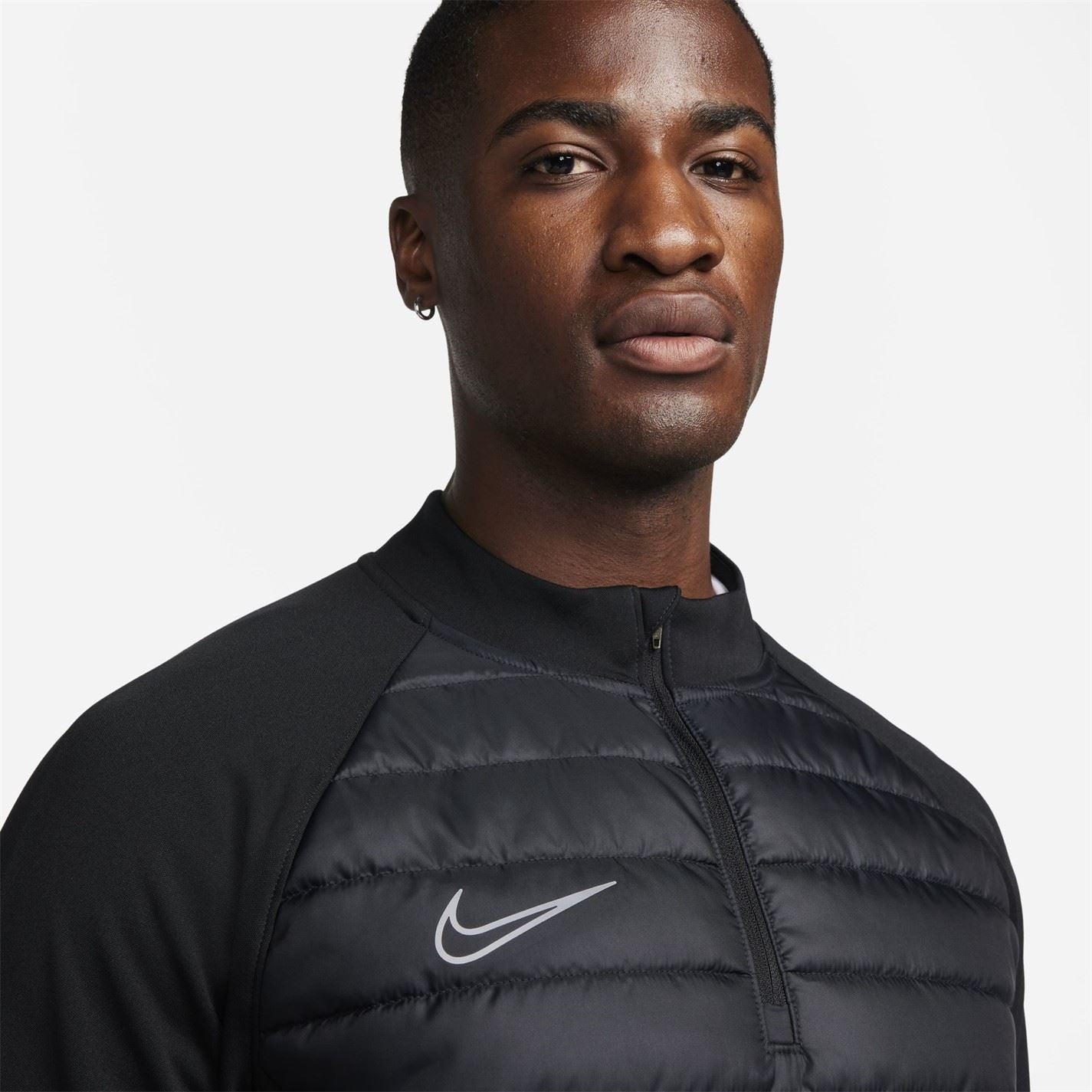 Nike Mens Academy Winter Warrior Therma Fit 1 2 Zip Football Top
