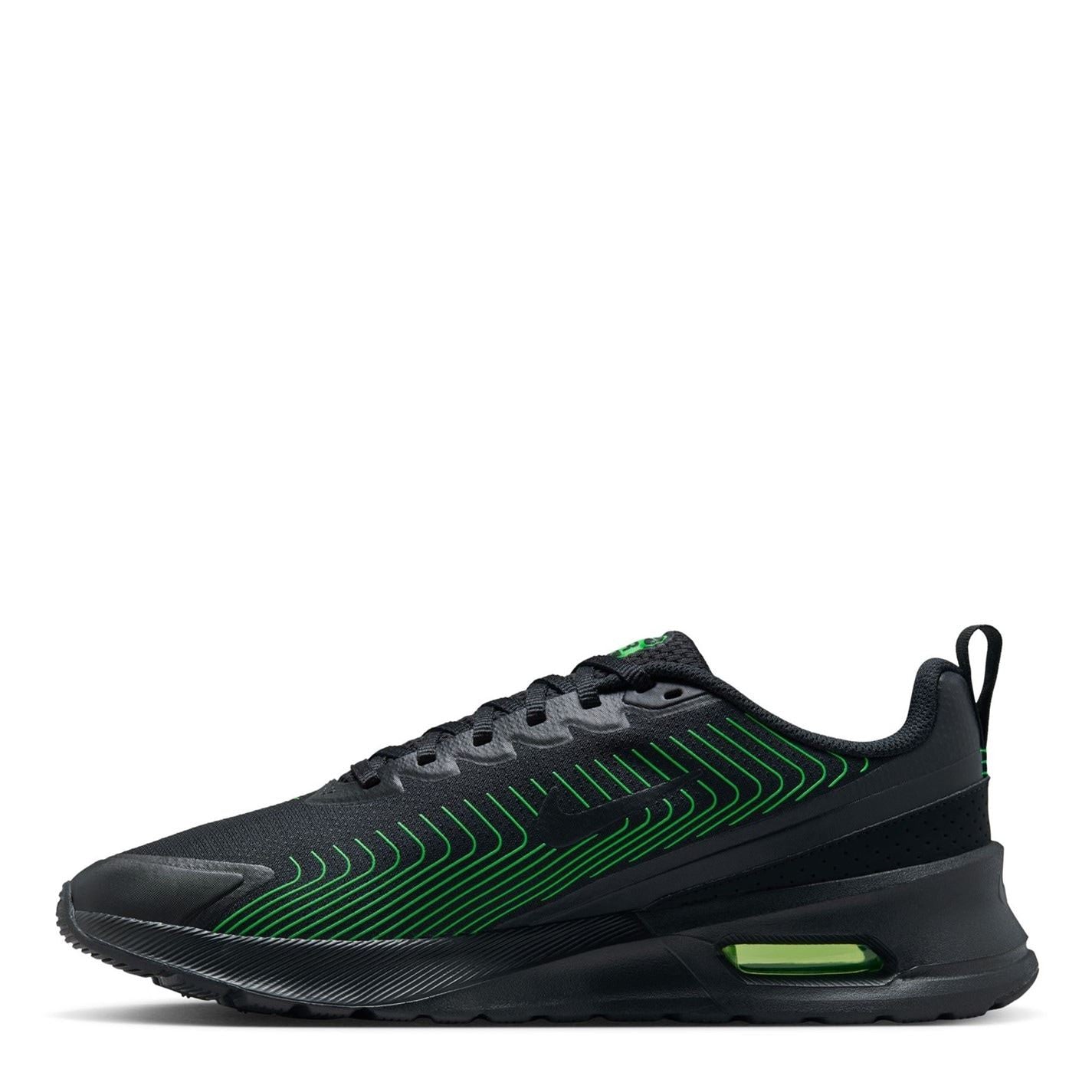 Nike Air Max Nuaxis Low Top Running Sneakers