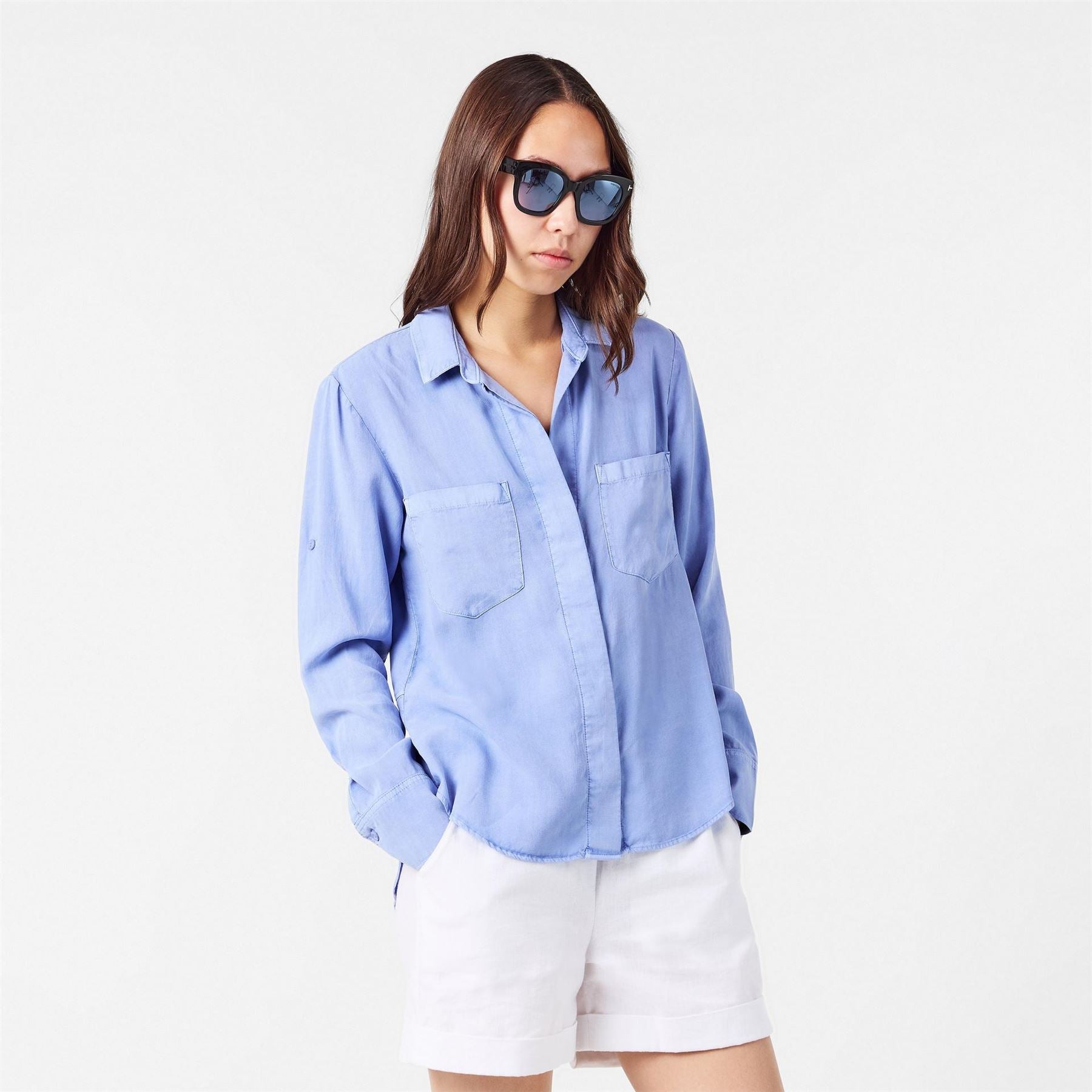 Bella Dahl Back Slit Relaxed Fit Three Quarter Sleeve Shirt