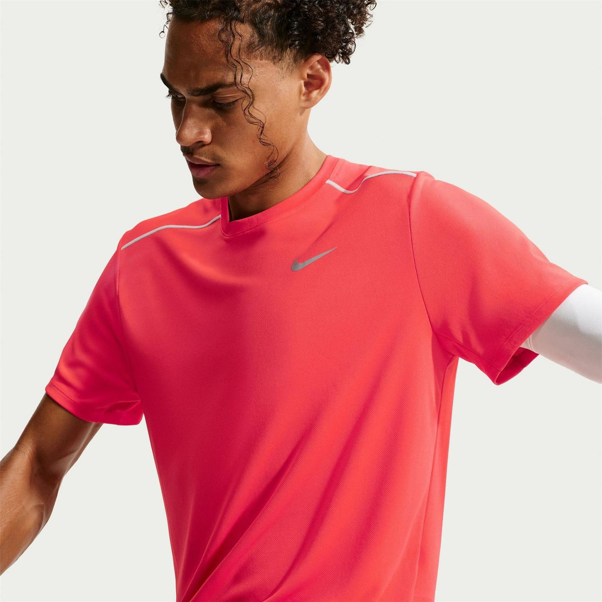 Nike Mens Drifit Miler Running Top