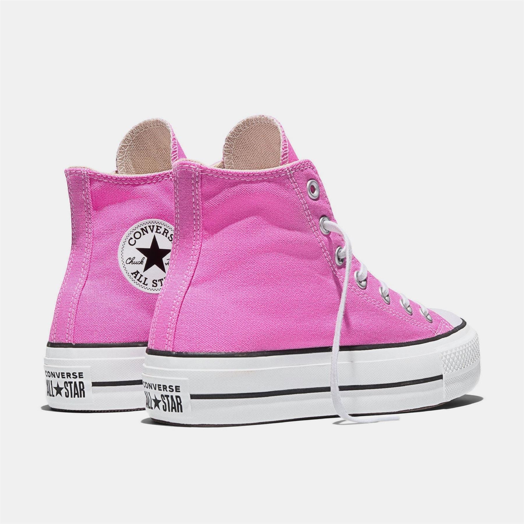 Converse Chuck Taylor All Star Canvasas High Top Trainers