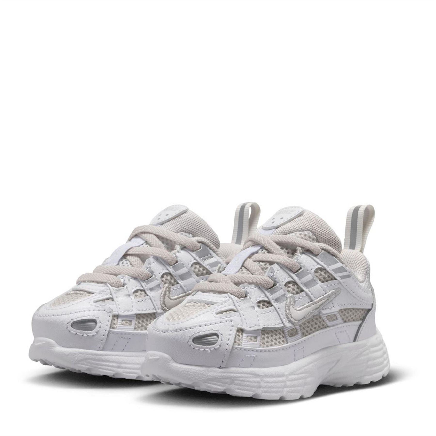 Nike P6000 In10 Lace-Up Stripe Sneakers