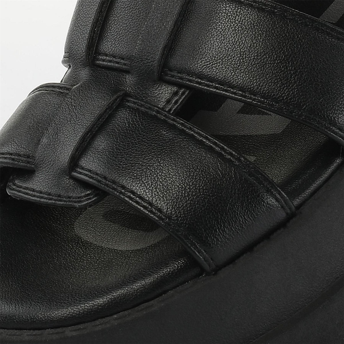 Buffalo Vegan Fisherman Flat Sandals