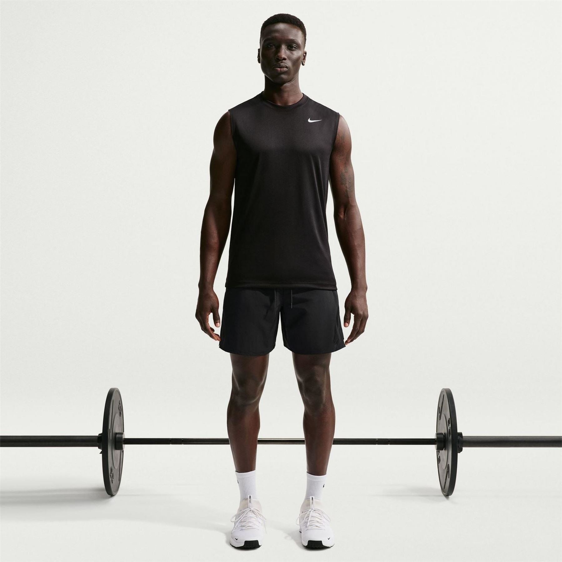Nike Mens Dri Fit Unlimited 7 Unlined Woven Fitness Shorts