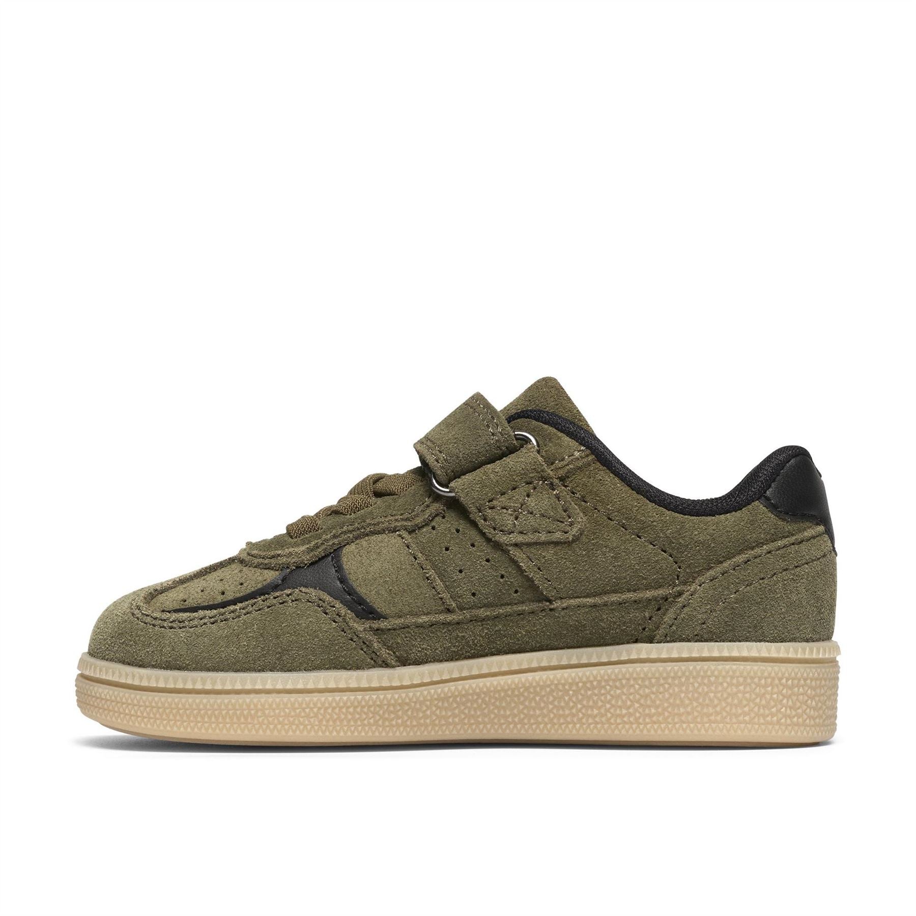 Clarks Cypress Pop Suede Low Top Trainers