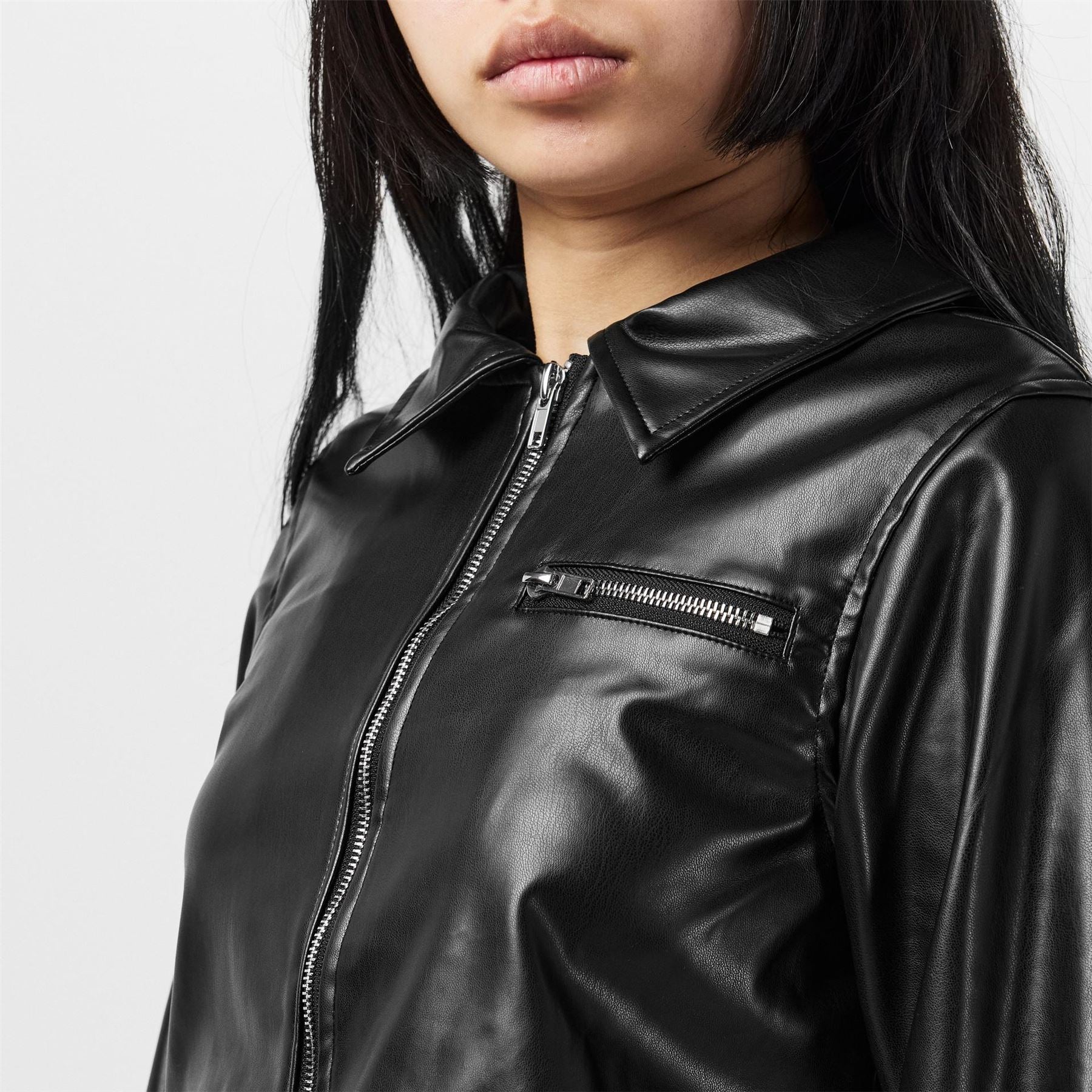 Missy Empire Womens Cropped Faux Leather Biker Jacket