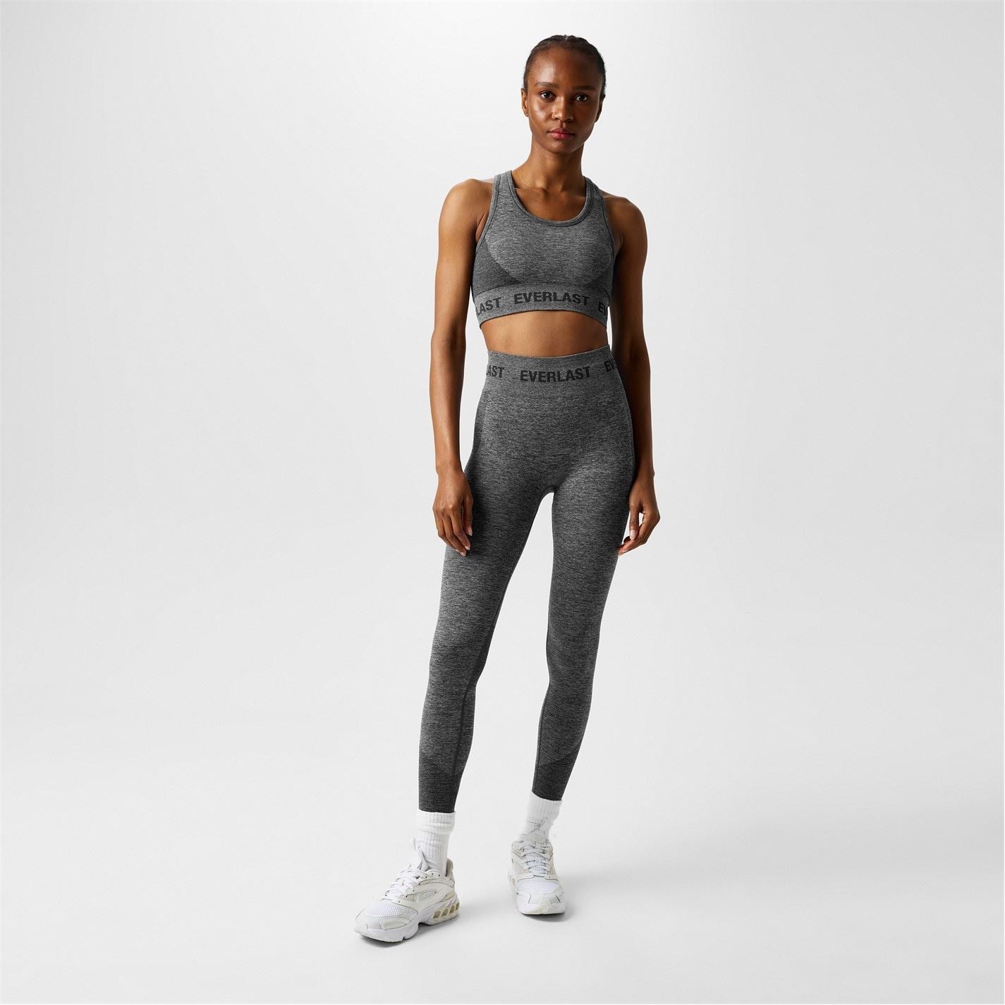 Everlast Racerback Snug Fit Cropped Bra