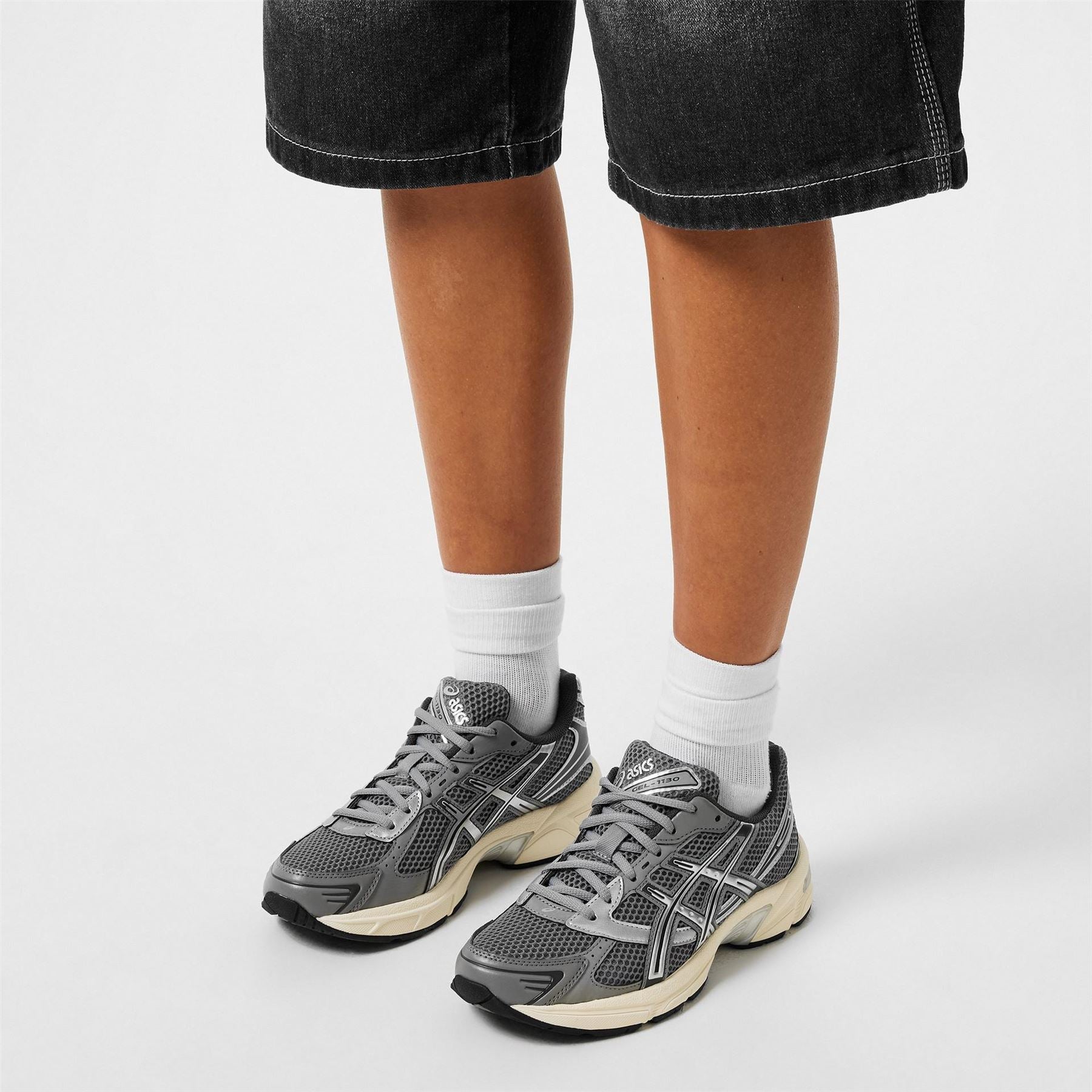 Asics 1130 Running Trainers