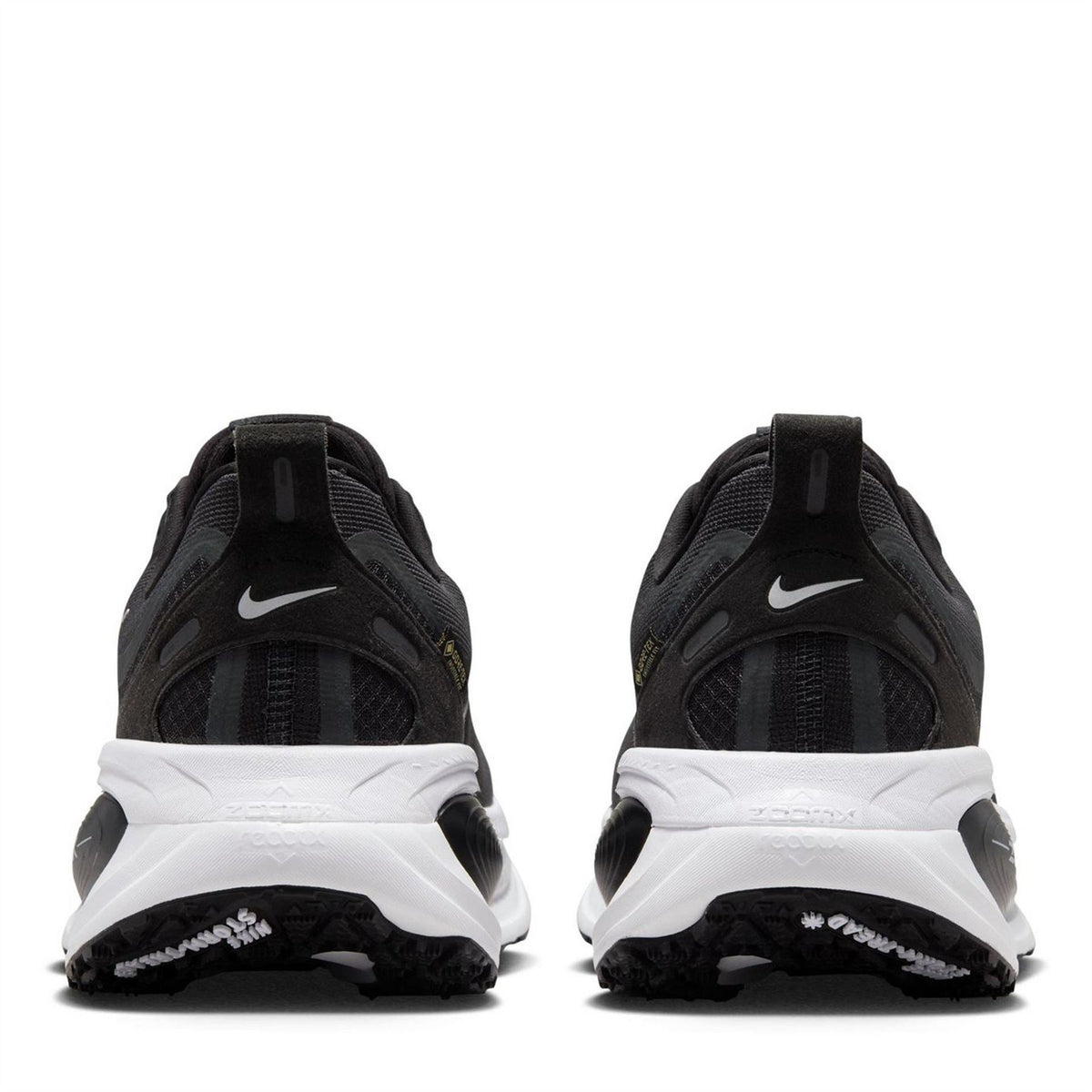 Nike Mens Vomero 18 Gore Tex Running Shoes