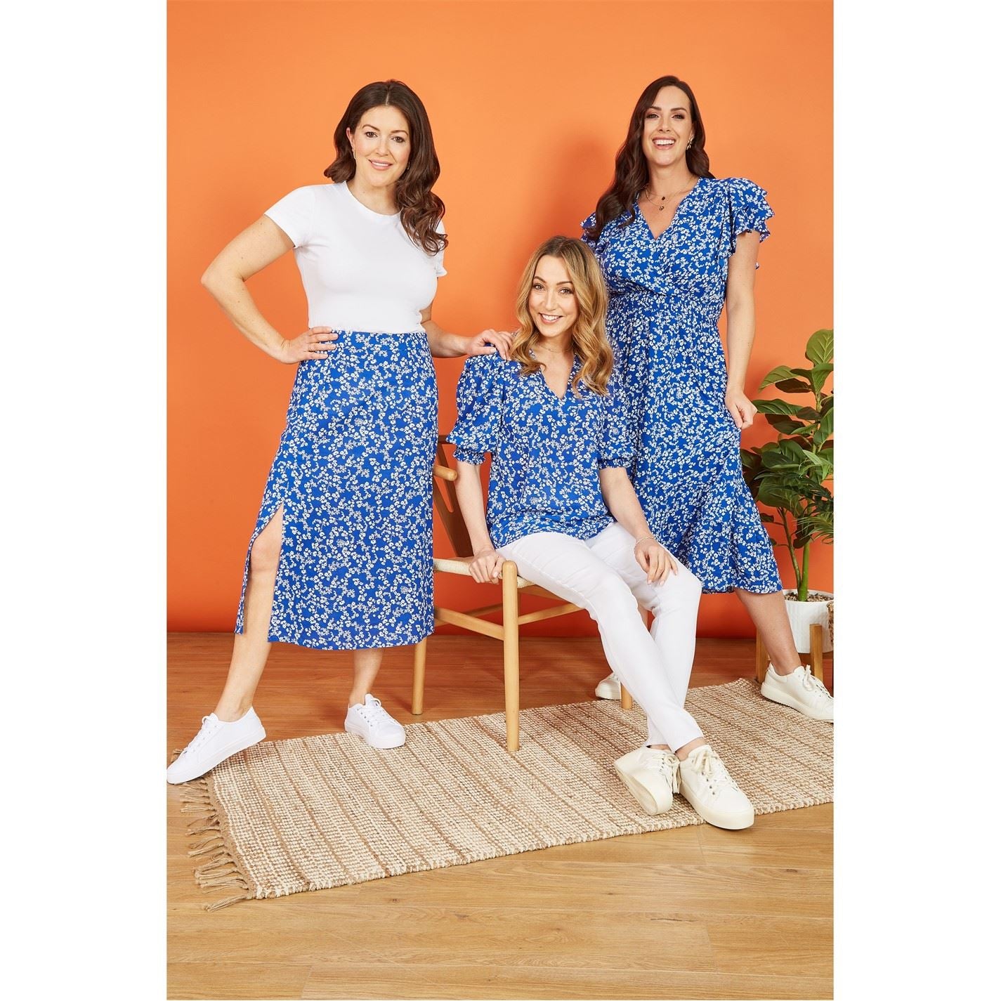 Yumi Ditsy Print Puff Sleeve Top