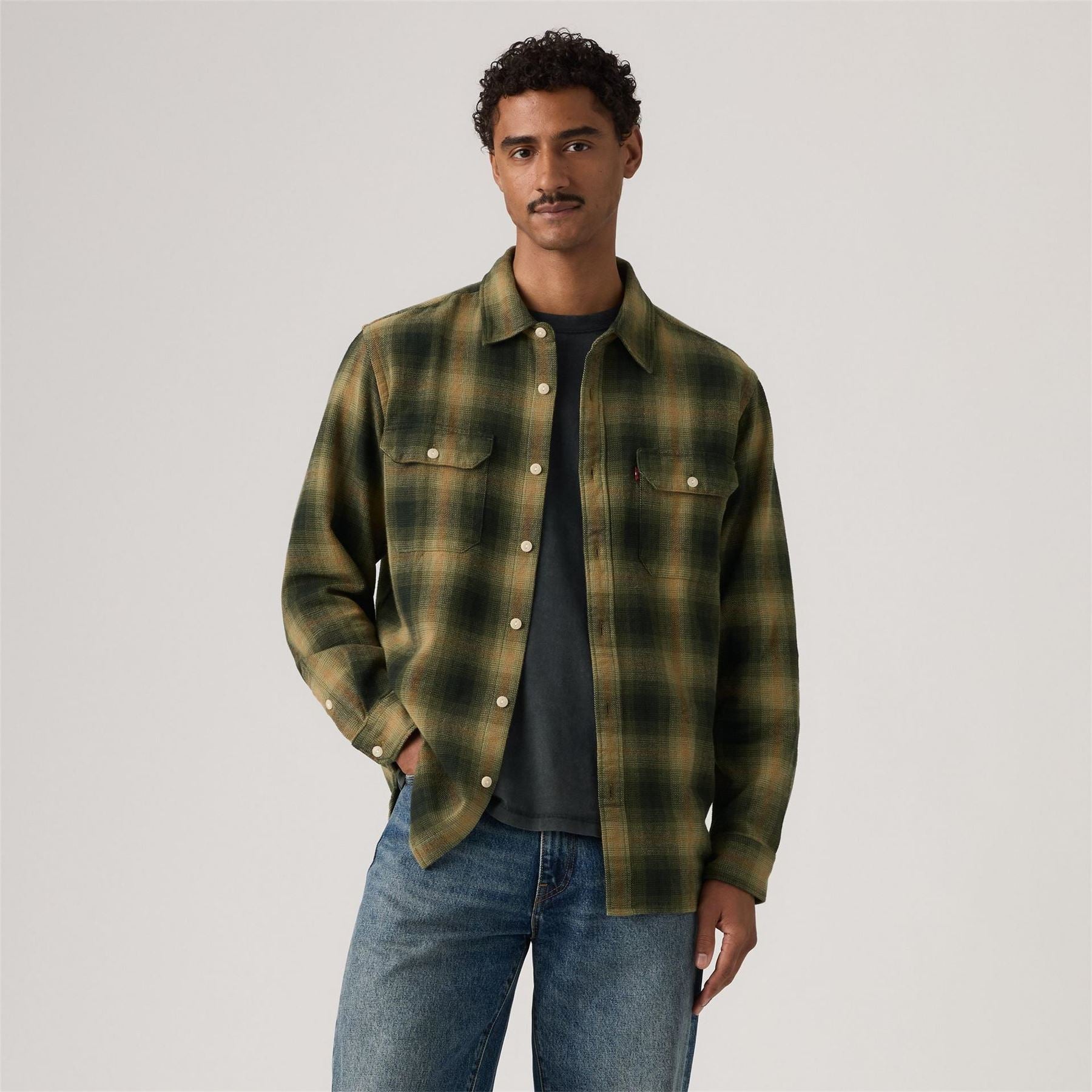 Levis Jackson Flanne