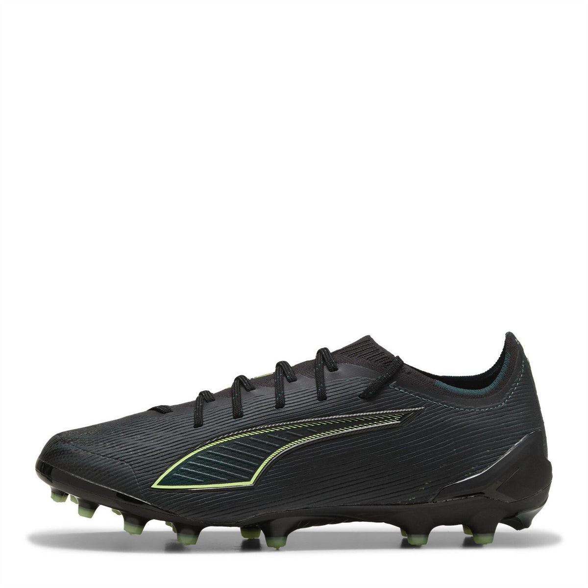 Puma 6 Ultimate Ag Firm Ground Football Boots