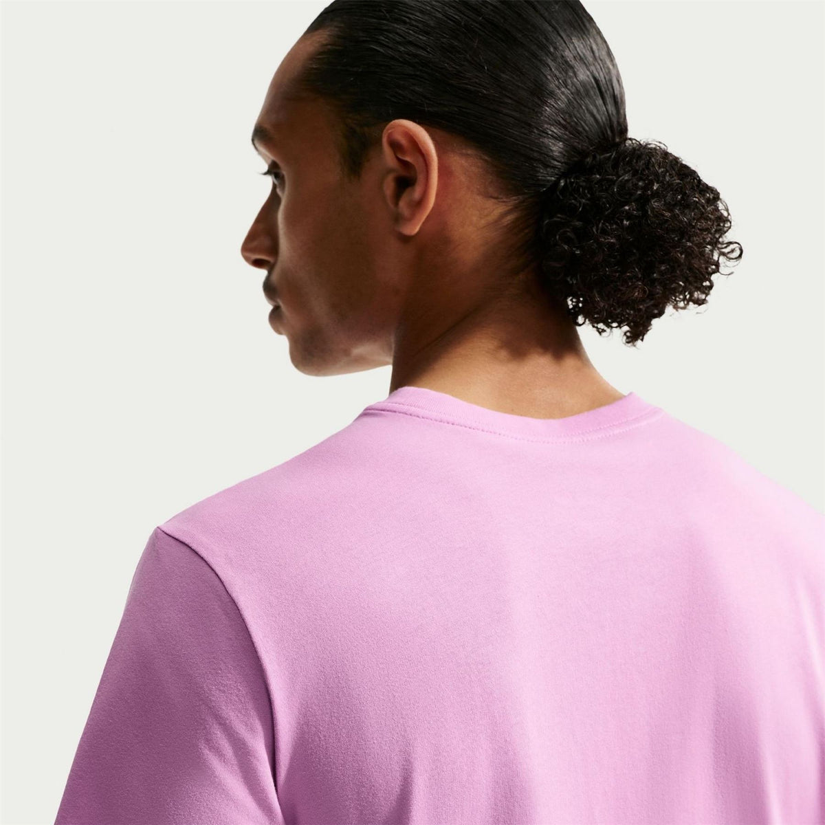Nike Mens Sportswear Club T-Shirt