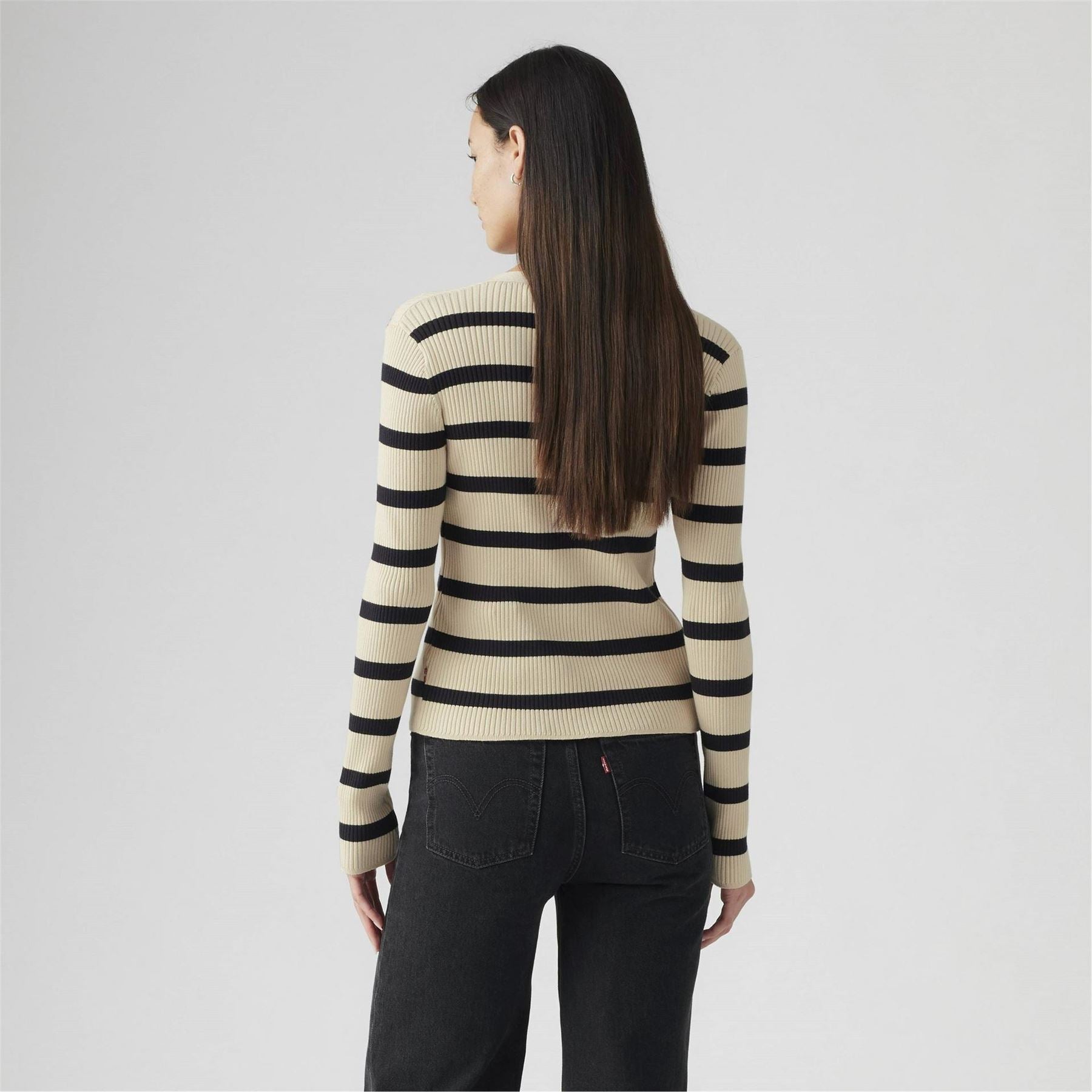 Levis Caviar V-Neck Long Sleeve Sweater