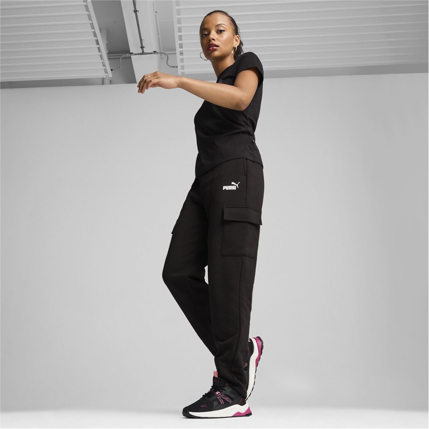 Puma Ess+ Cargo Joggers