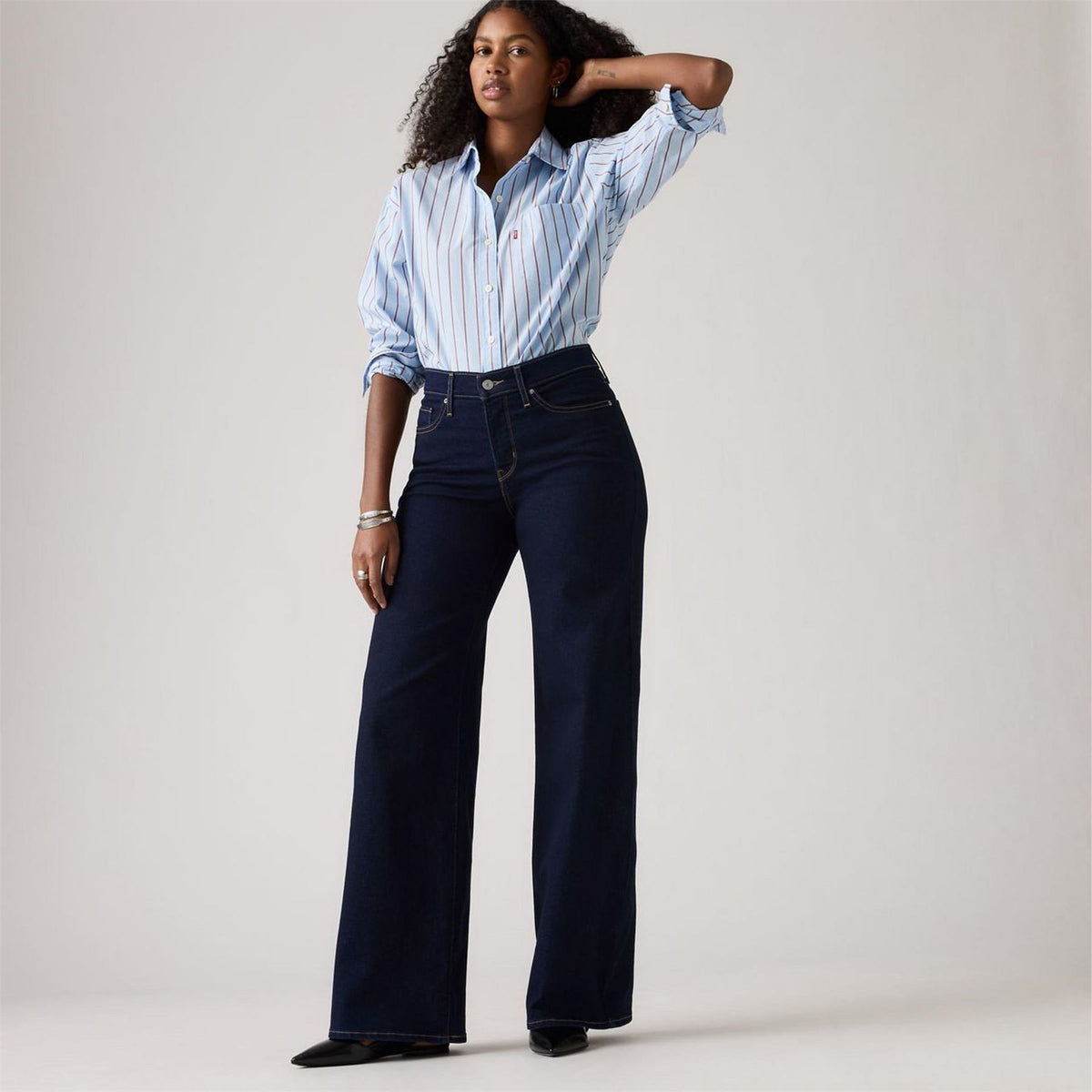 Levis High Rise Wide Leg Wide Fit Jeans