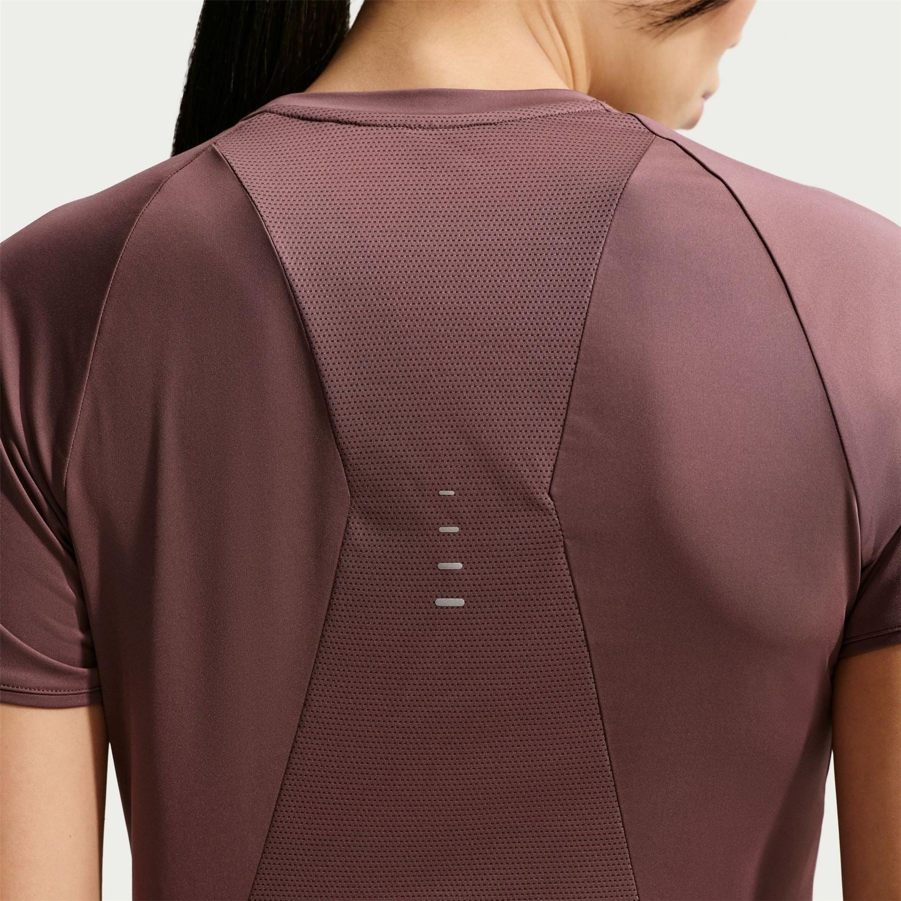 Nike Womens Swift Dri Fit Short Sleeve Running Top