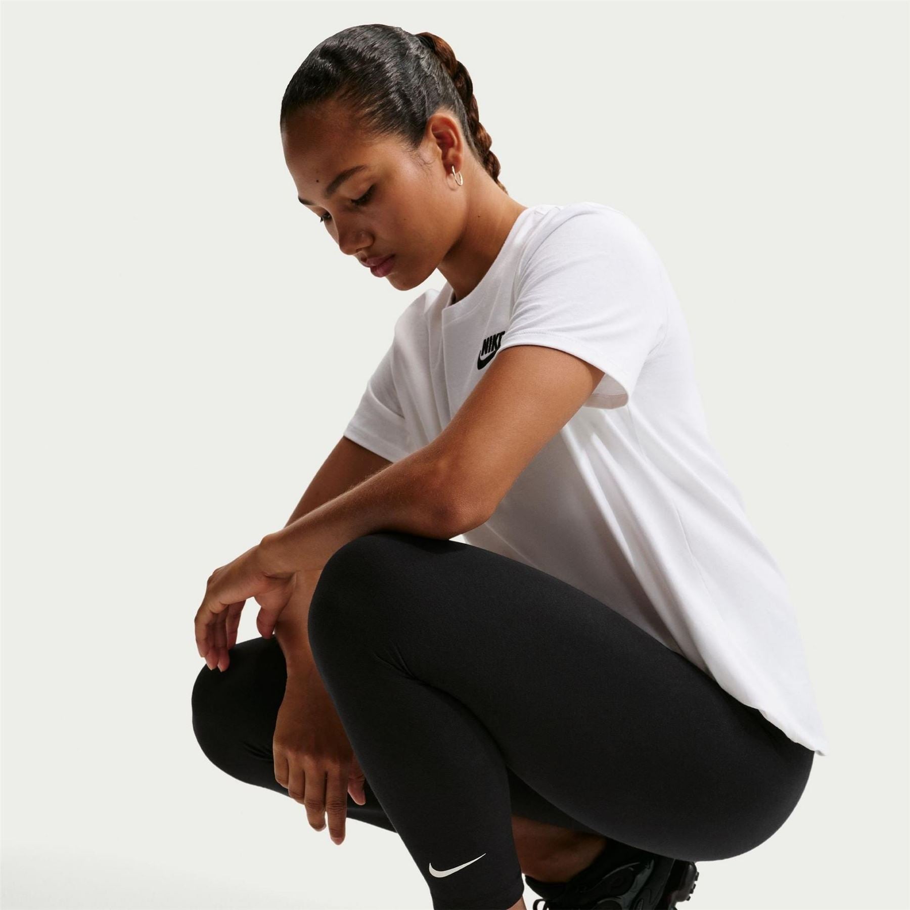 Nike Womens Sportswear Classic High Waisted 7 8 Leggings