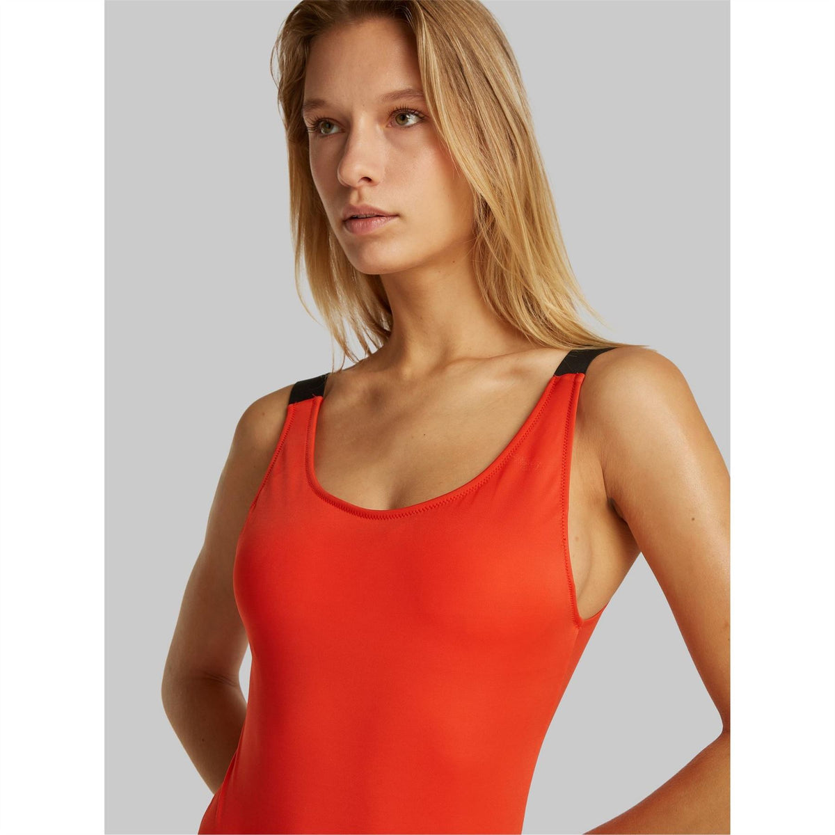 Calvin Klein Back One Piece Swimsuit