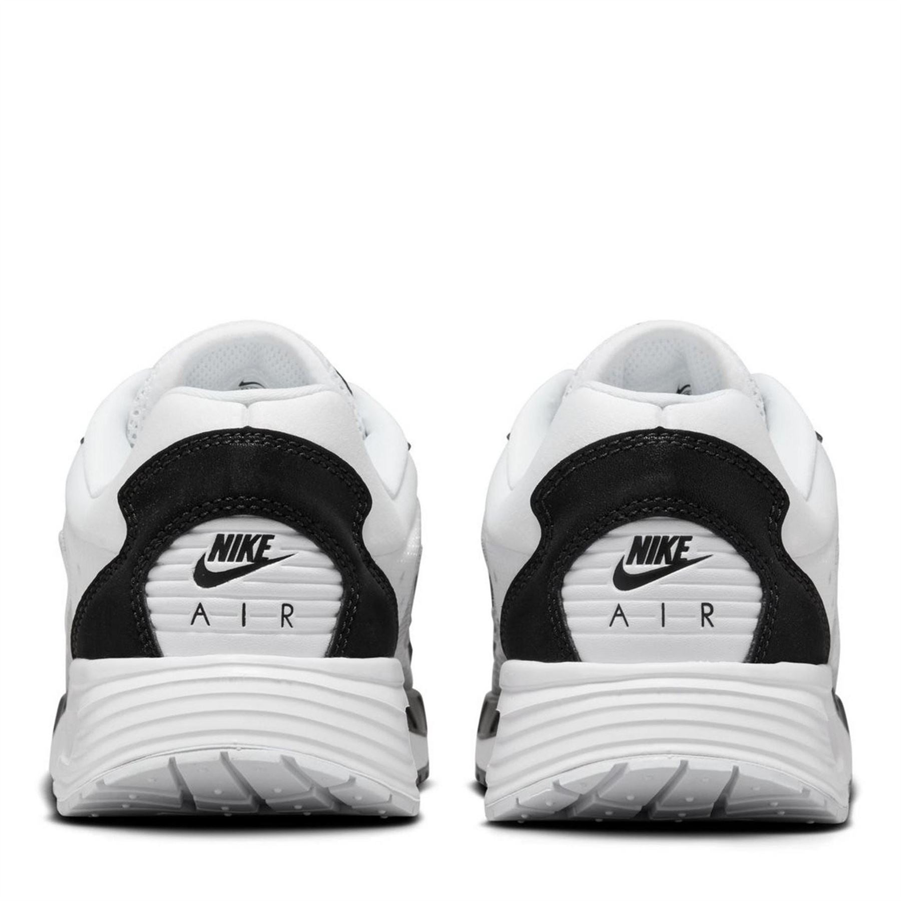 Nike Air Max Solo Low Top Trainers