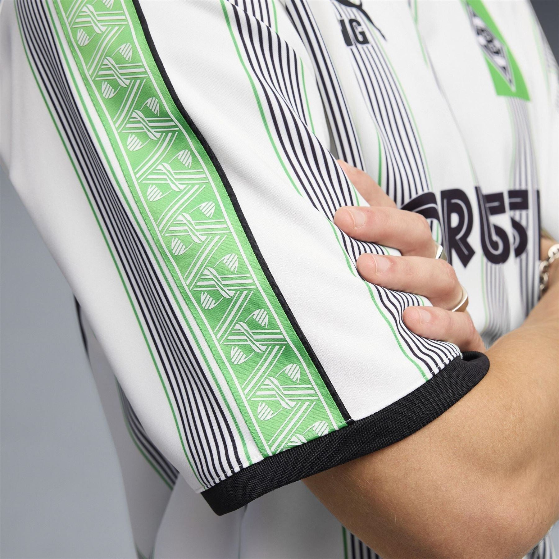 Puma Borussia Monchengladbach Licensed Retro Football Shirt
