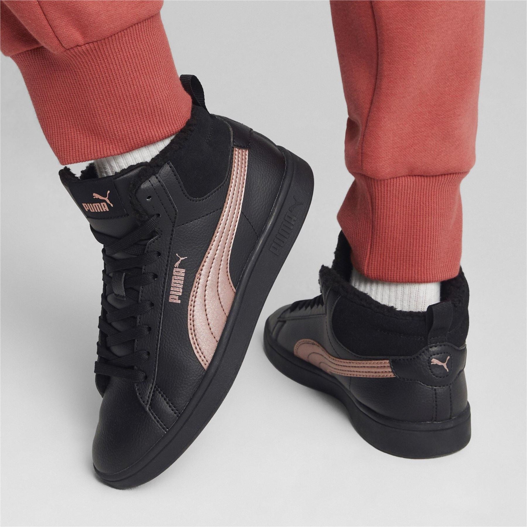 Puma Smsh Mid Wtr Low Top Trainers