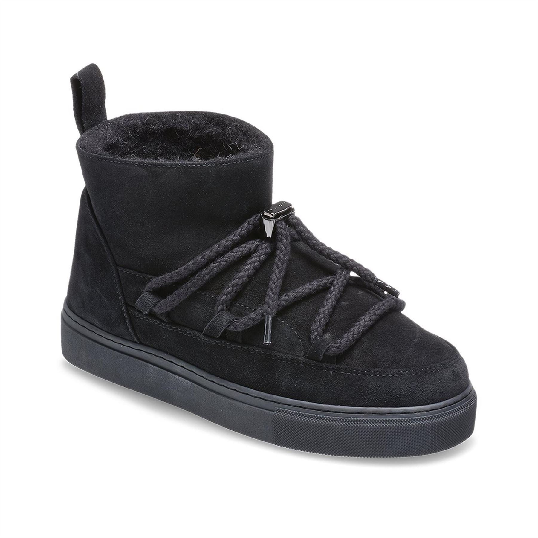 Inuikii Classic Snug Boots with Lace-Up Closure