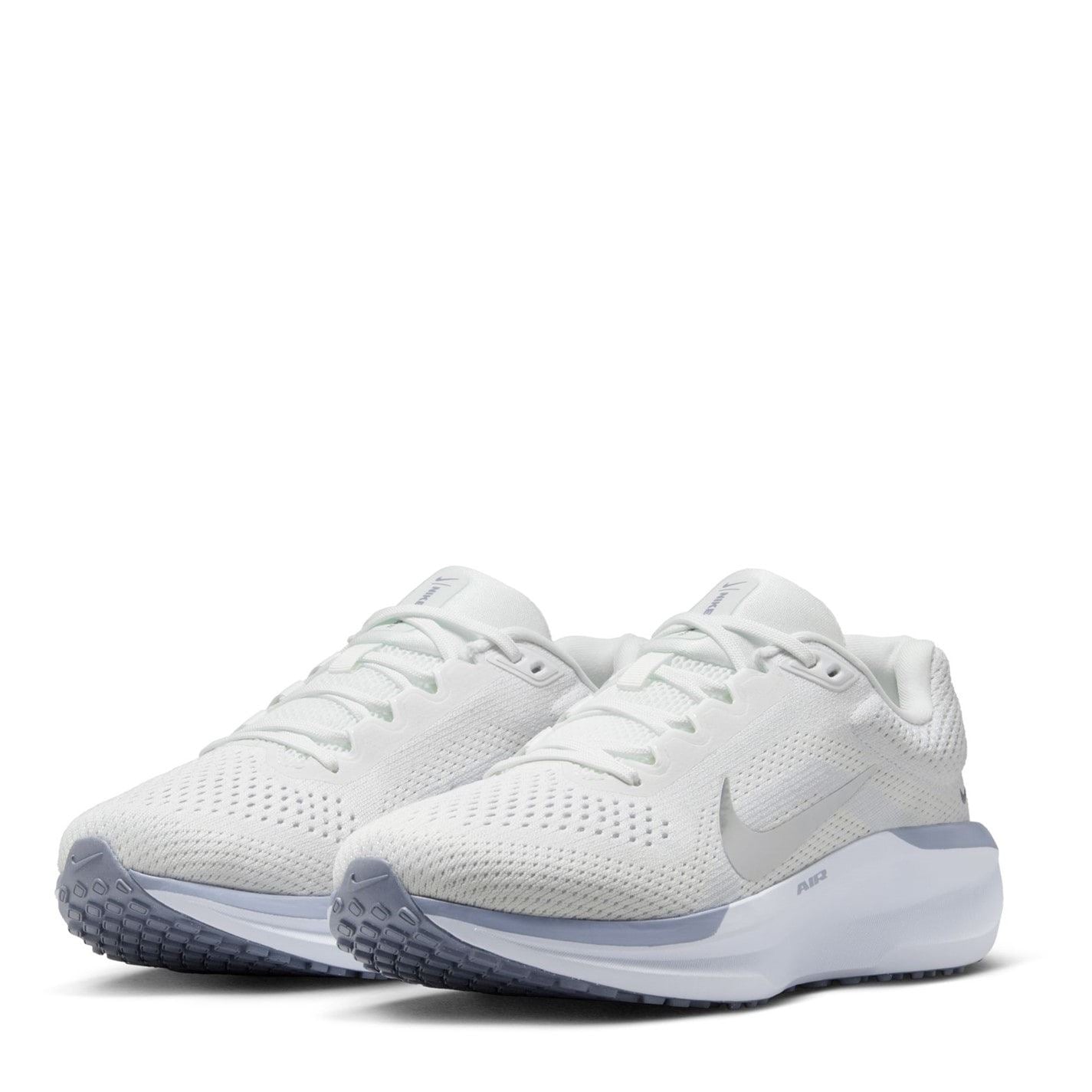 Nike Womens Winflo 11 Road Running Shoes