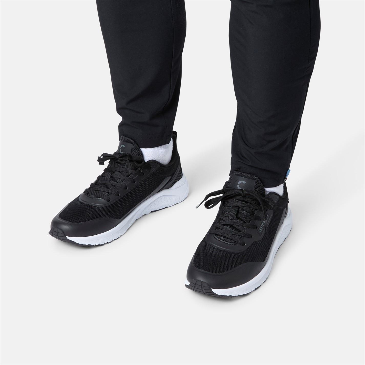 Certified CT 282 Lace-Up Low Top Sneakers