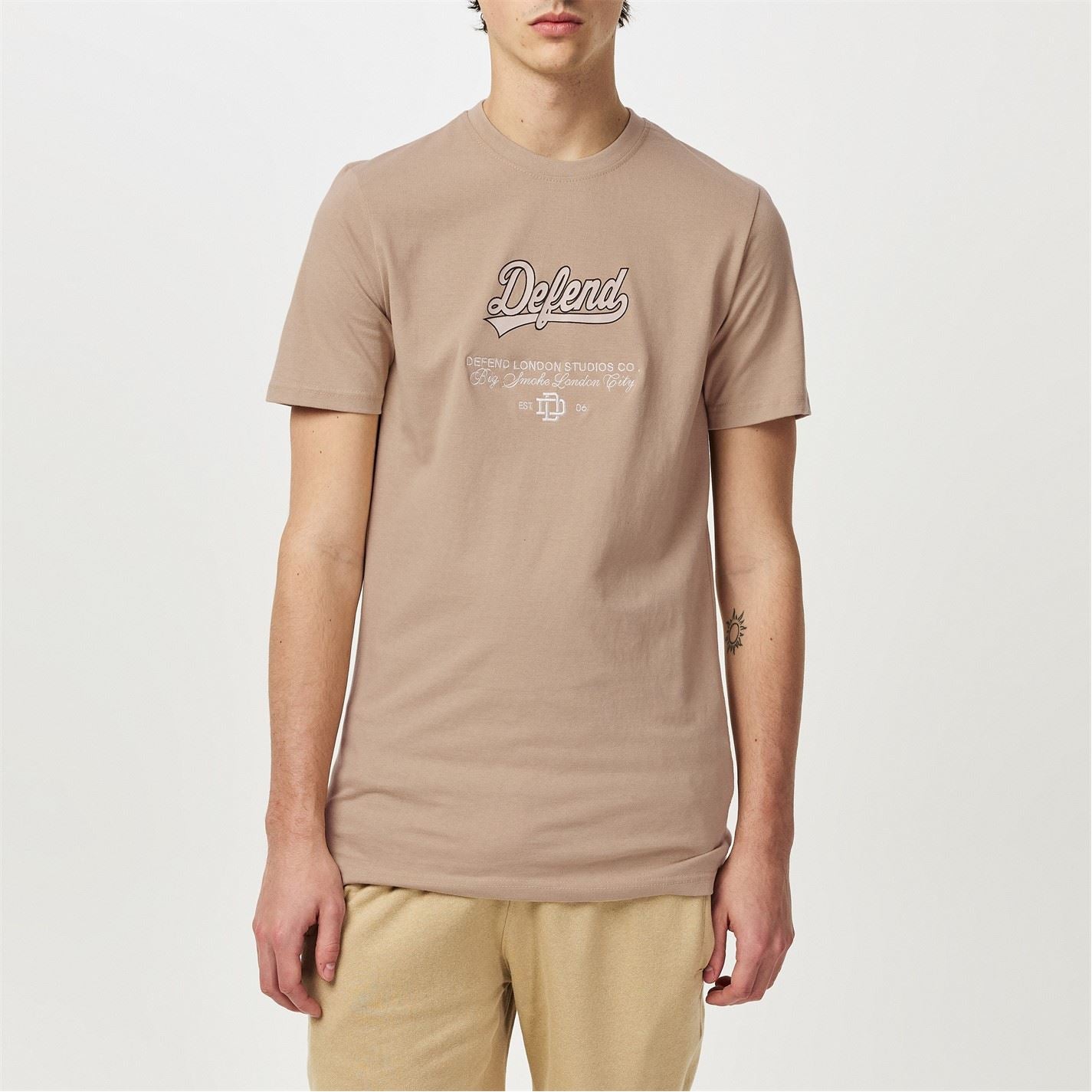 DFND London Lettering Crew Neck Short Sleeve T-Shirt and Short Set