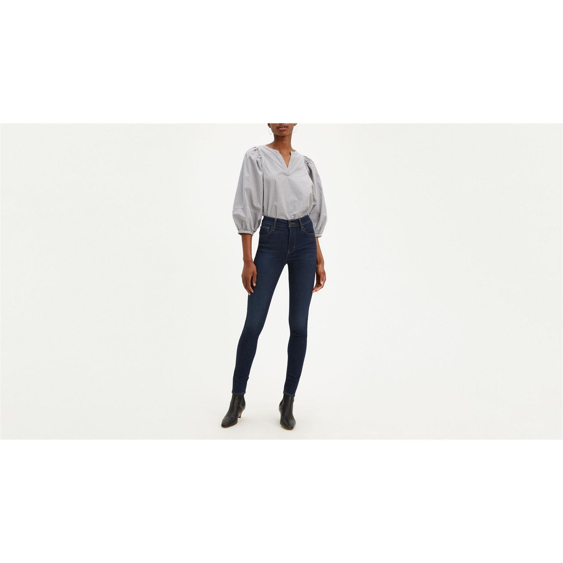 Levis High Rise Jeans