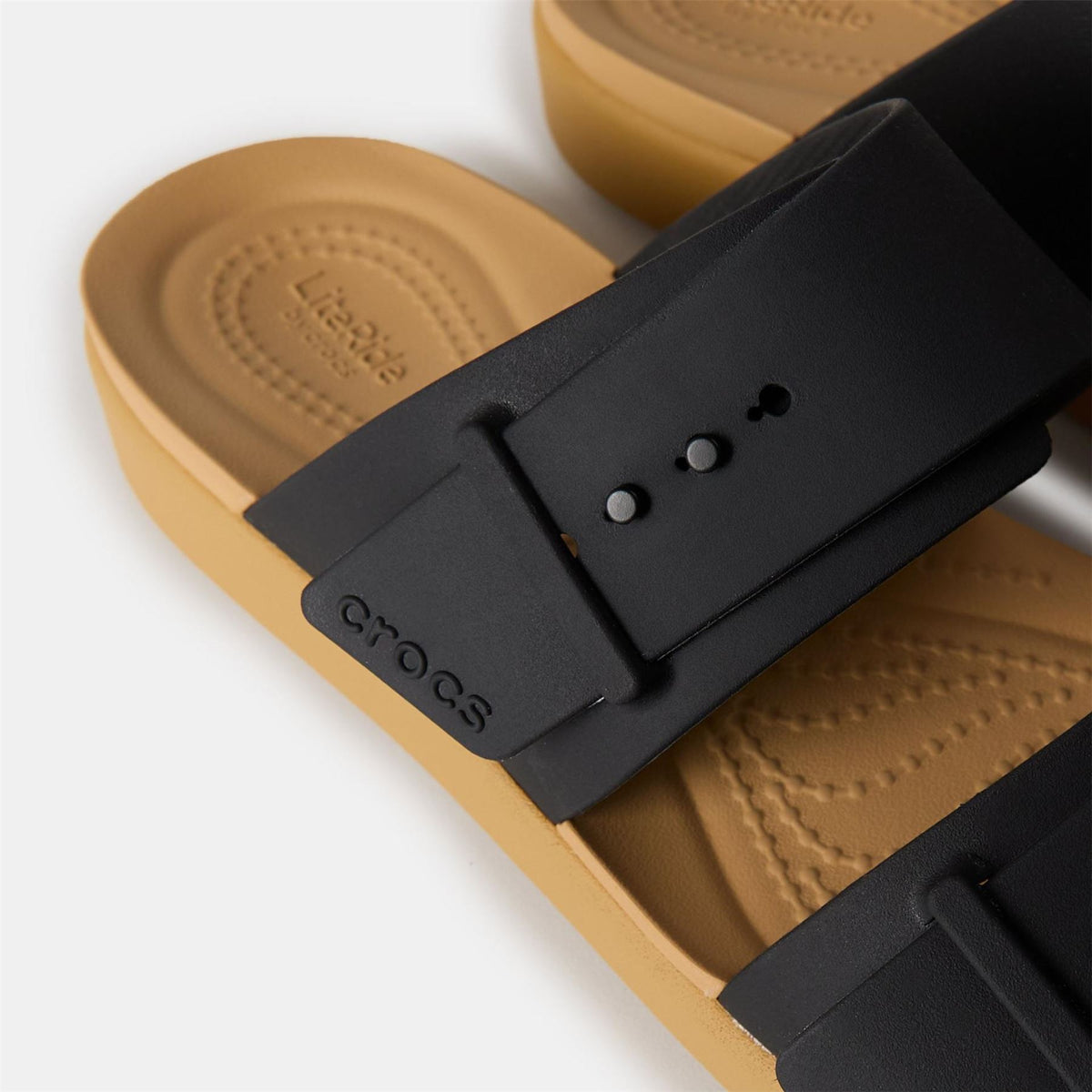 Crocs Brklyn Bkl Low Flat Sandals