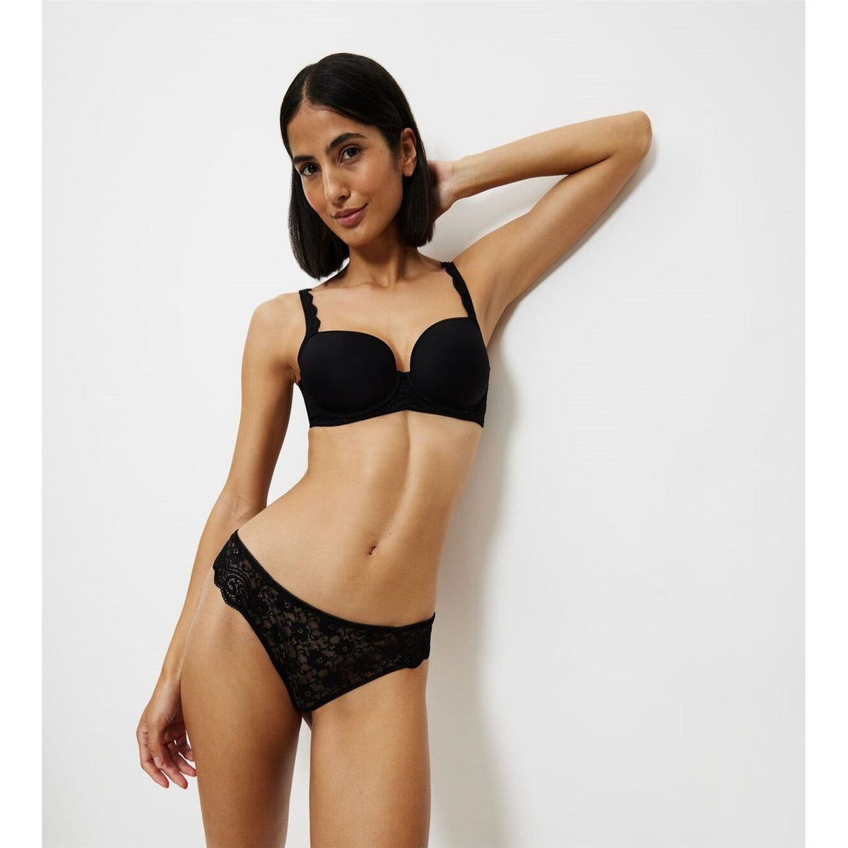 Triumph Thong