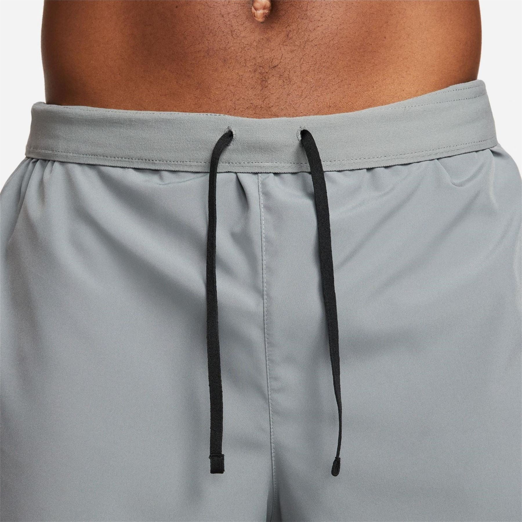 Nike Mens 7in Challenge Shorts