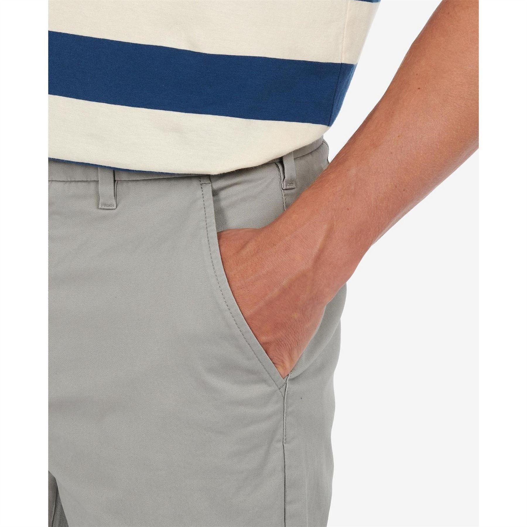 Barbour Essential Chinos