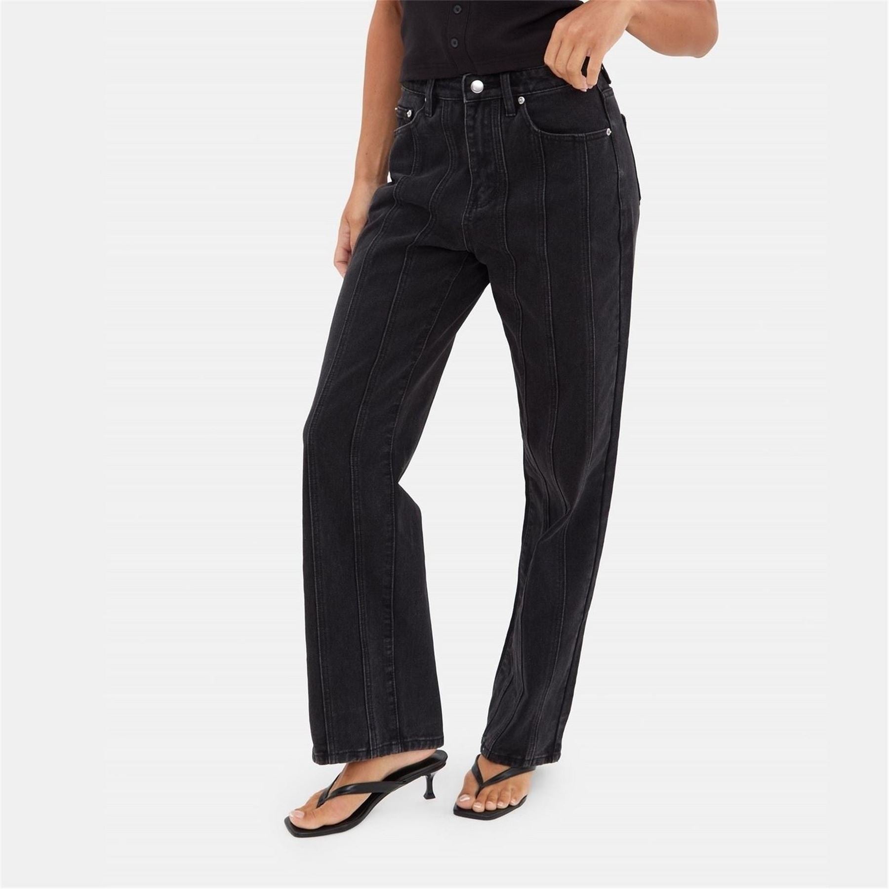 I Saw It First Detail Straight Leg Jeans