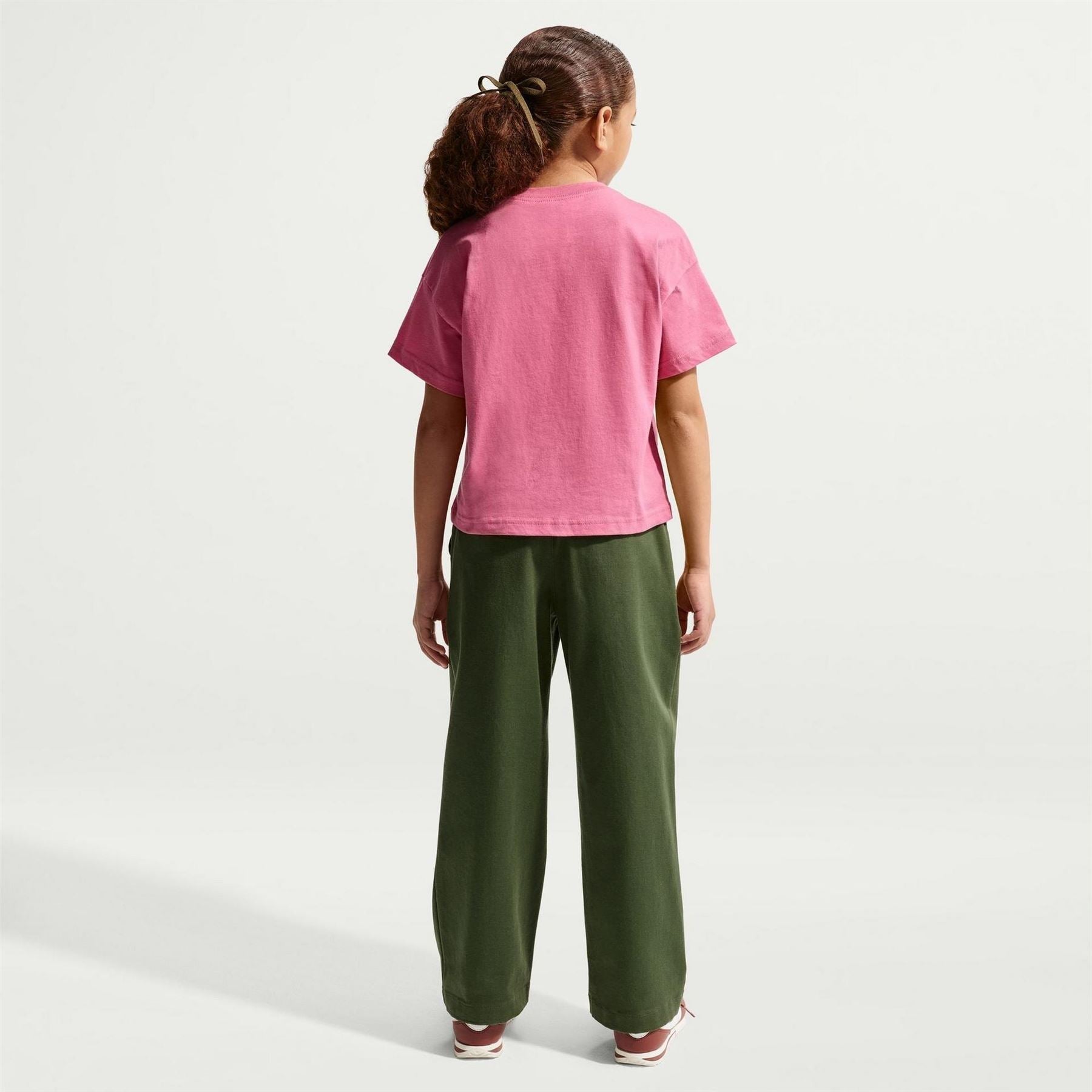 Nike Sportswear Big Kids (girls) T-Shirt