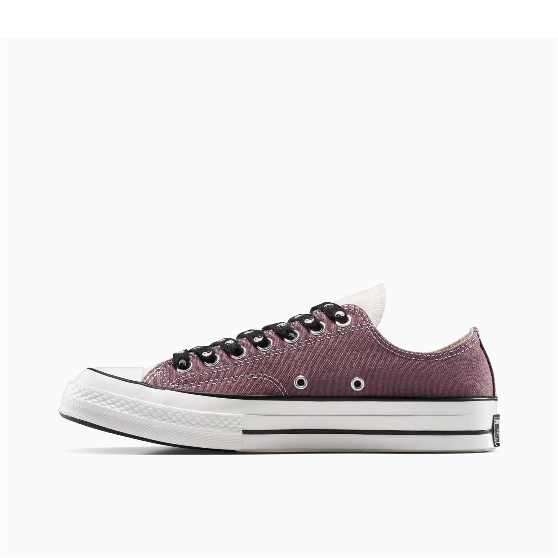 Converse Adults Chuck 70 All Star Yin Yan Canvasas High Top Trainers