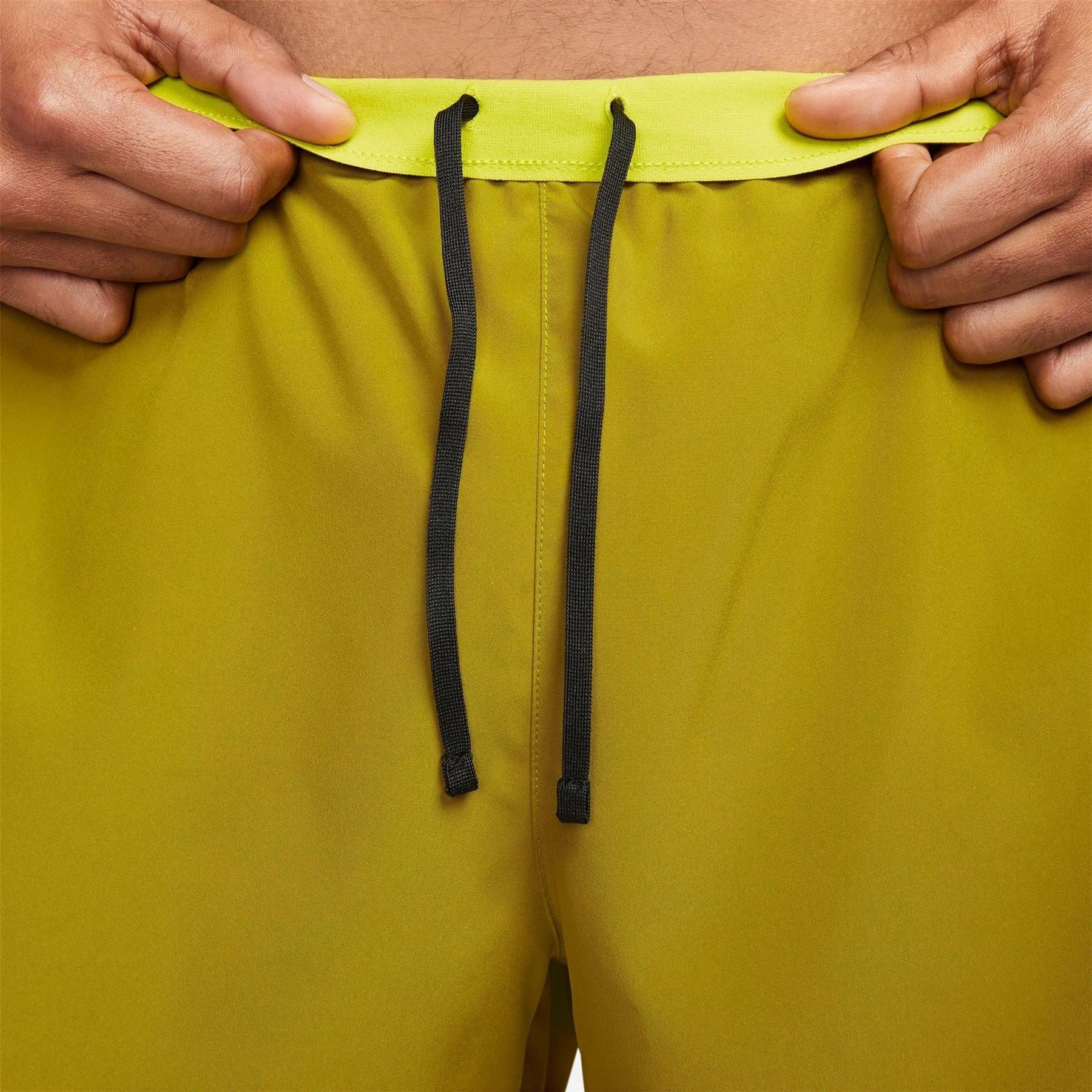 Nike Mens Fit Challenger 5 Brief Lined Versatile Shorts
