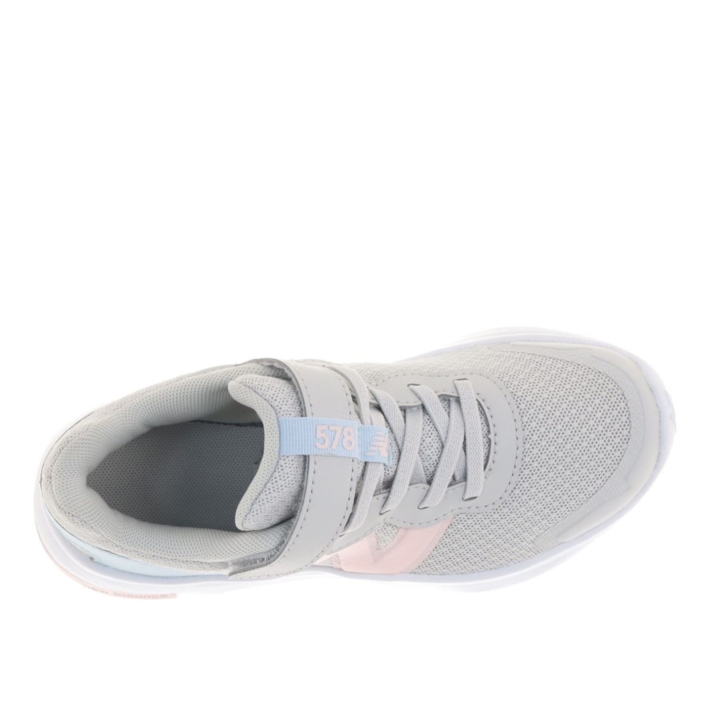 New Balance Round Toe Low Top Sneakers