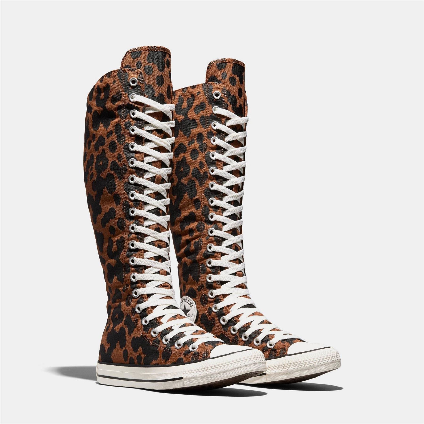 Converse Adults Chuck Taylor All Star Canvasas High Top Trainers