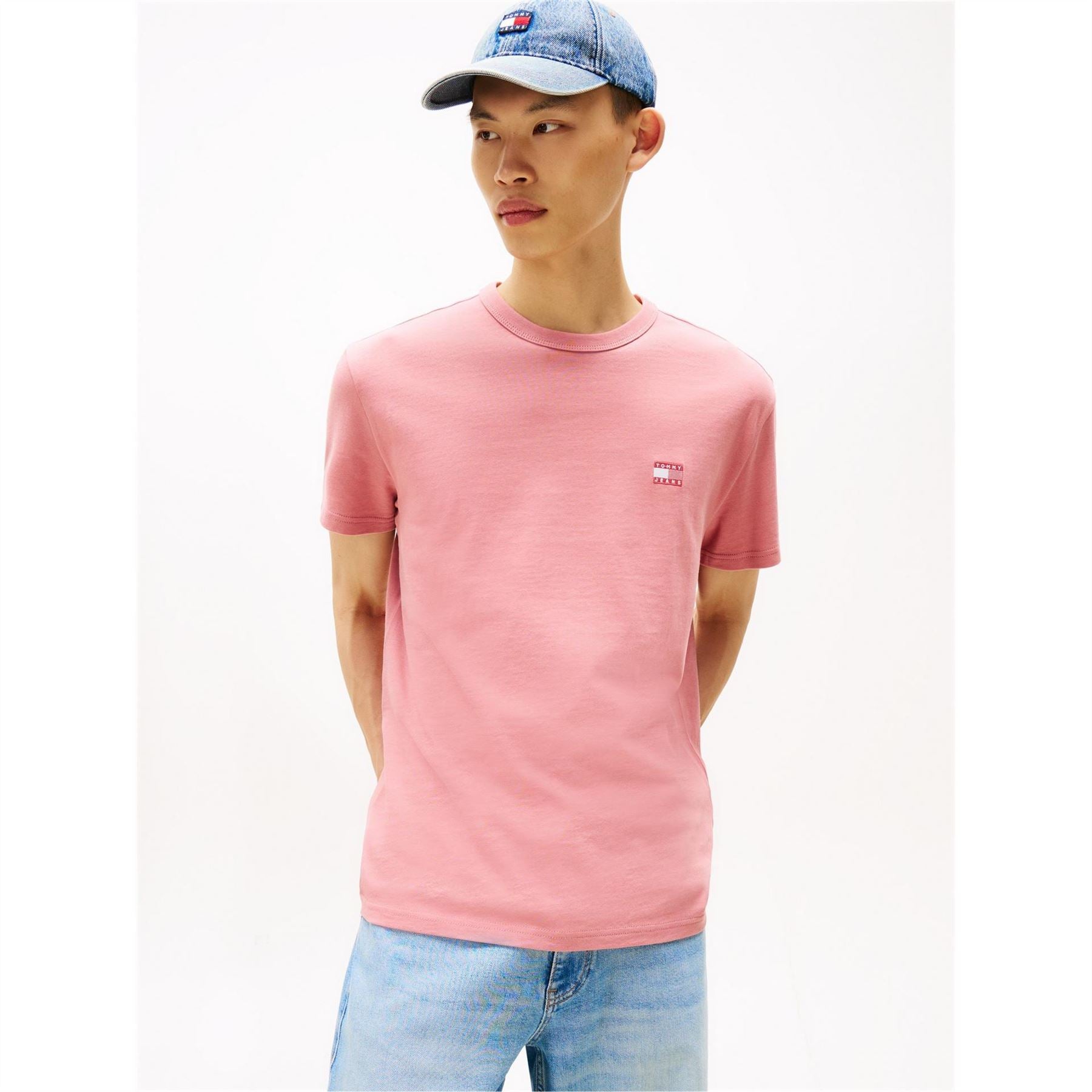 Tommy Jeans Tommy Small Badge T-Shirt