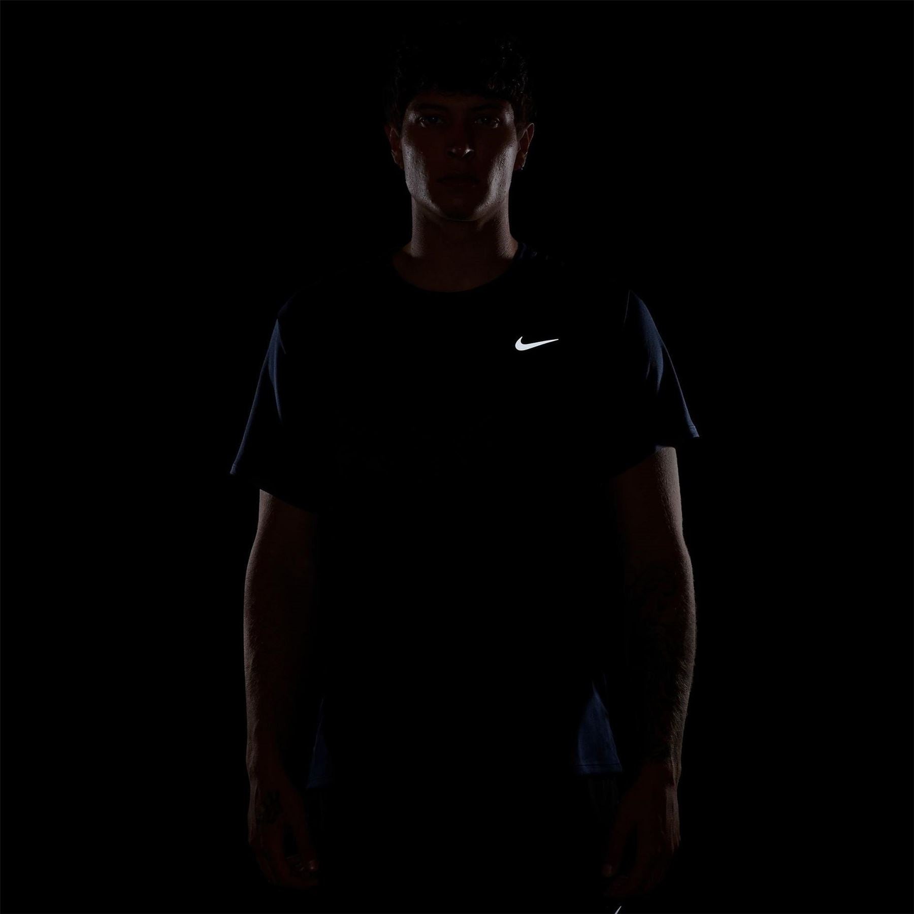 Nike Mens Drifit Miler Running Top