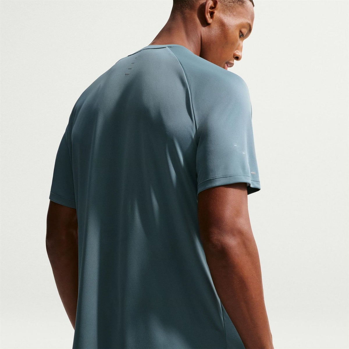 Nike Stride Raglan Short Sleeve Competition T-Shirt