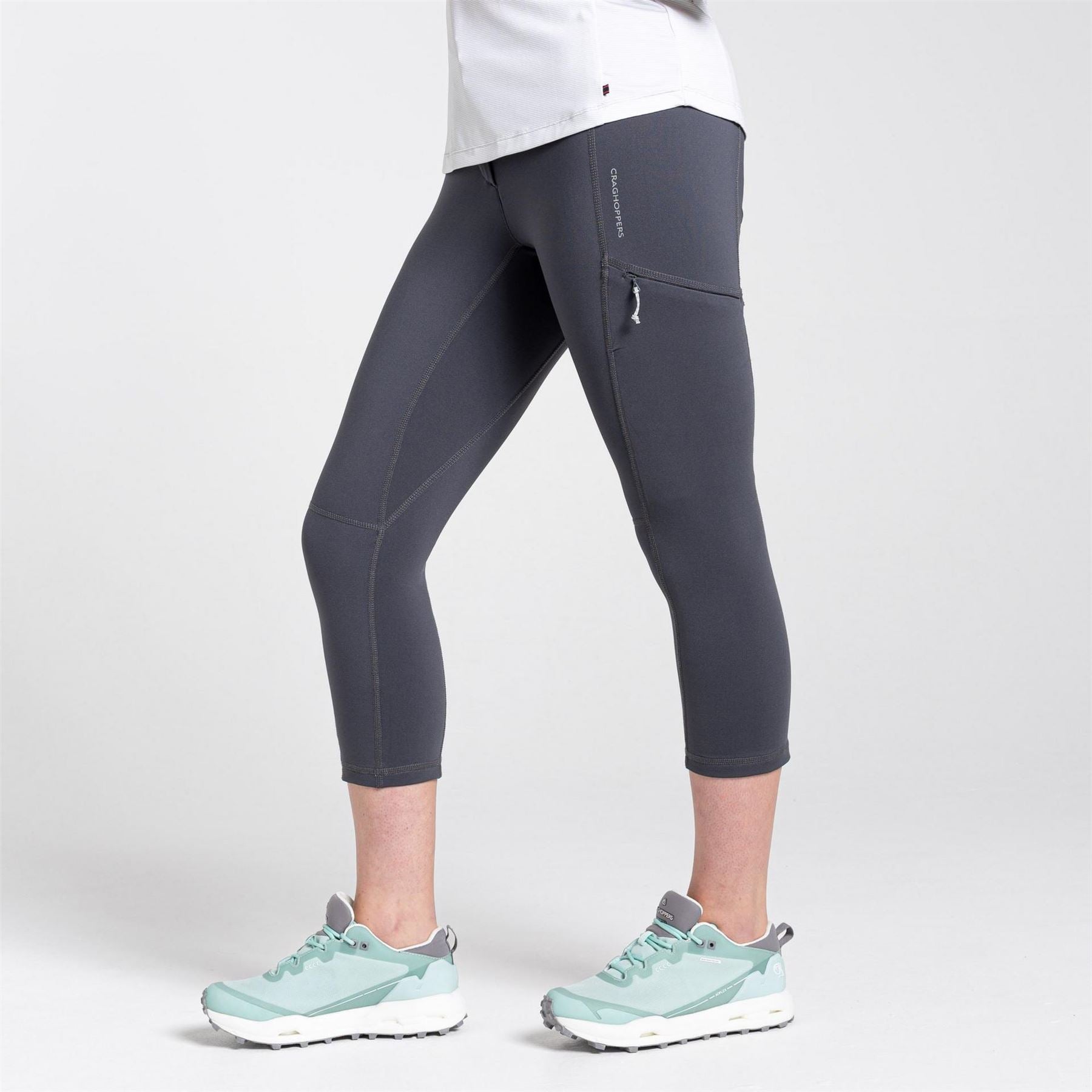 Craghoppers Dynamic Zipped Pocket Slim Cut Trousers