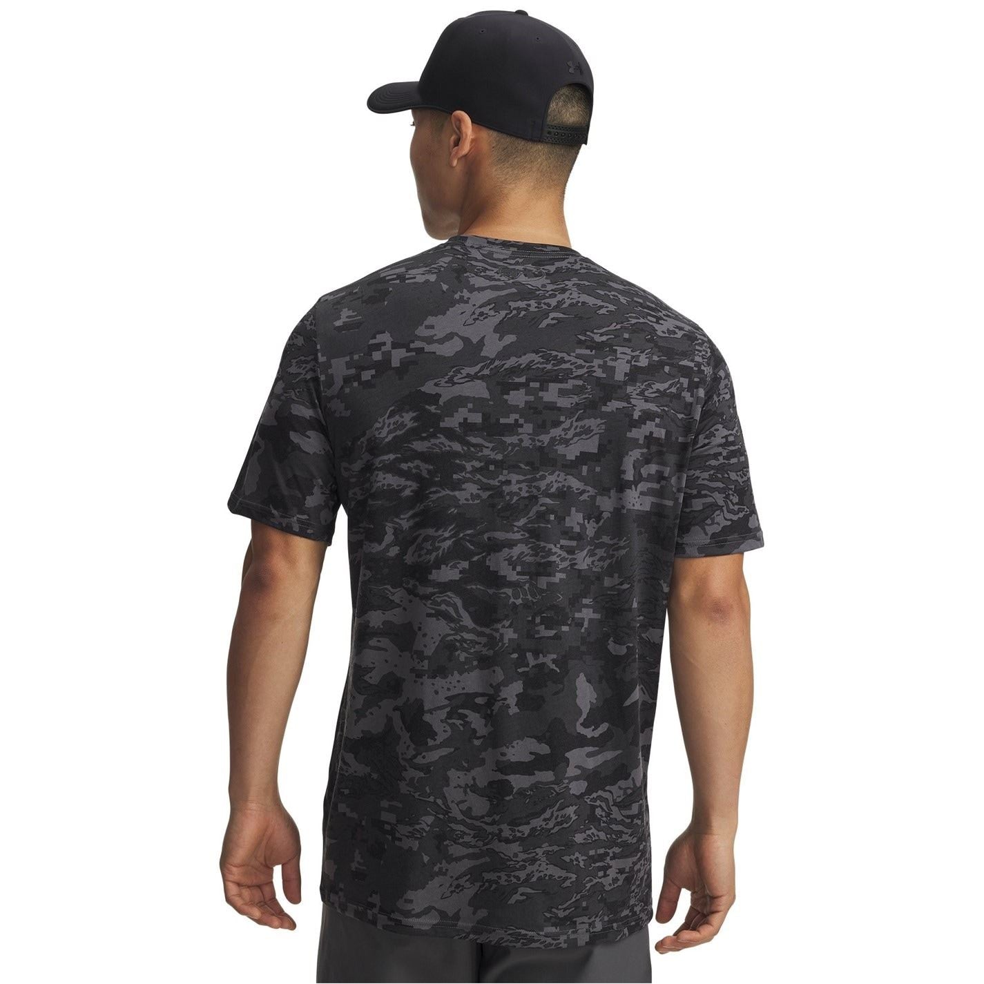 Under Armour Camo Regular Fit Crew Neck T-Shirt